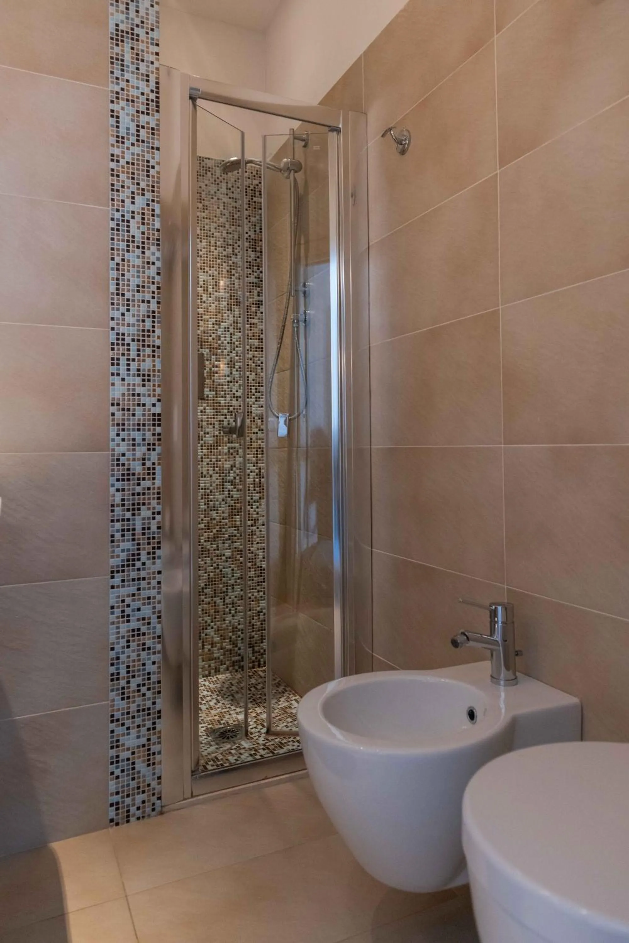 Shower in Hotel Smart Cervia B&B