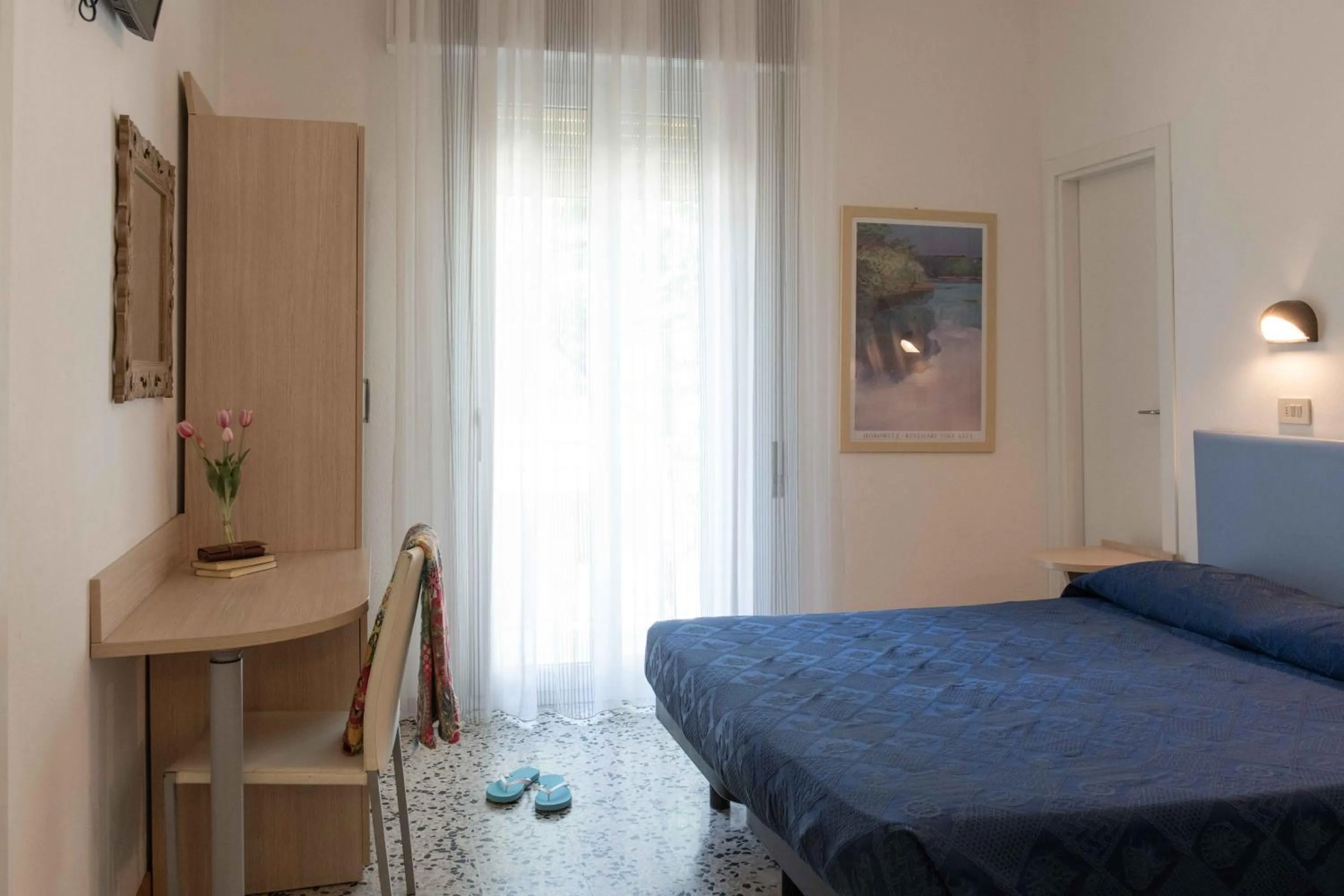 Bed in Hotel Smart Cervia B&B