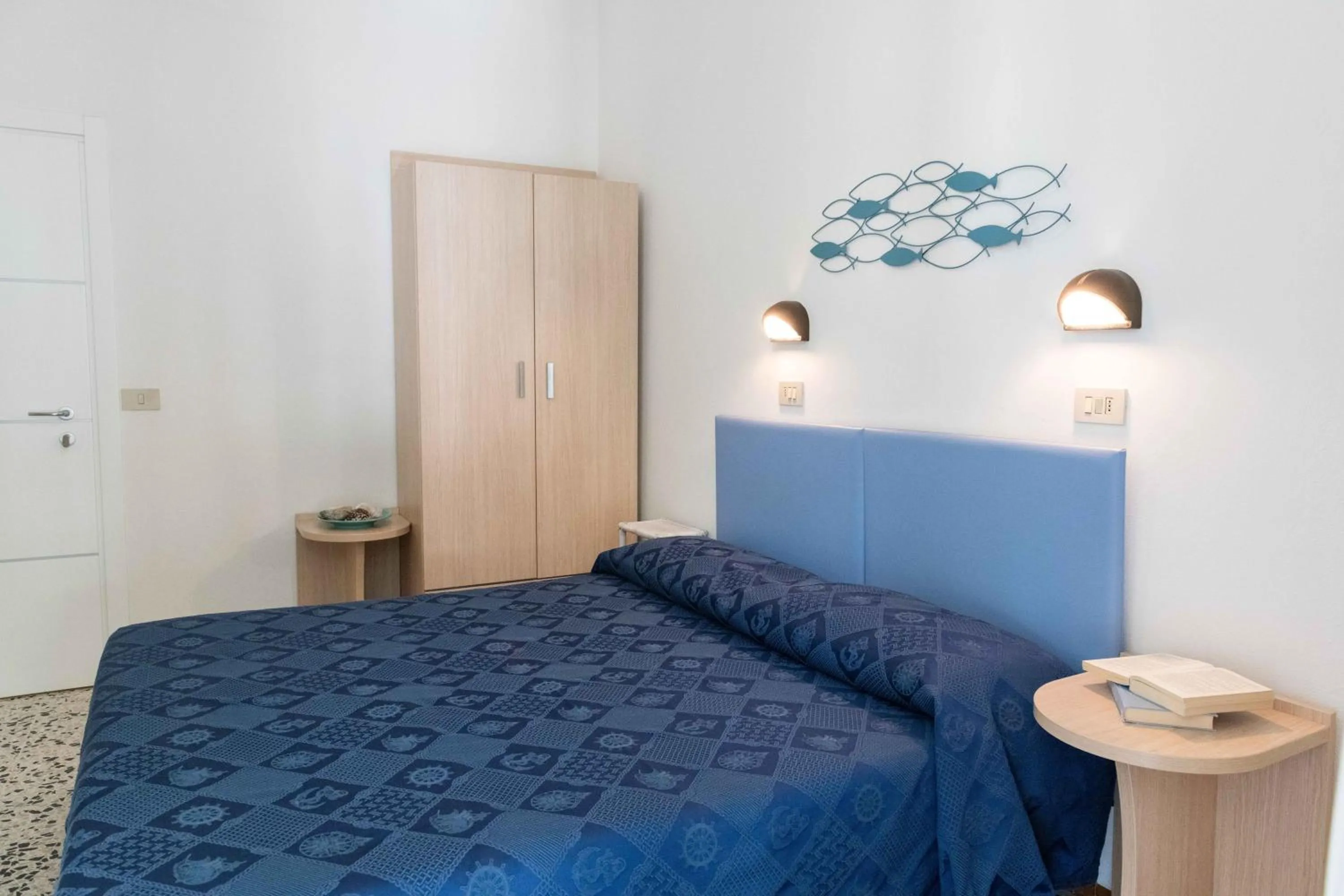 Bed in Hotel Smart Cervia B&B