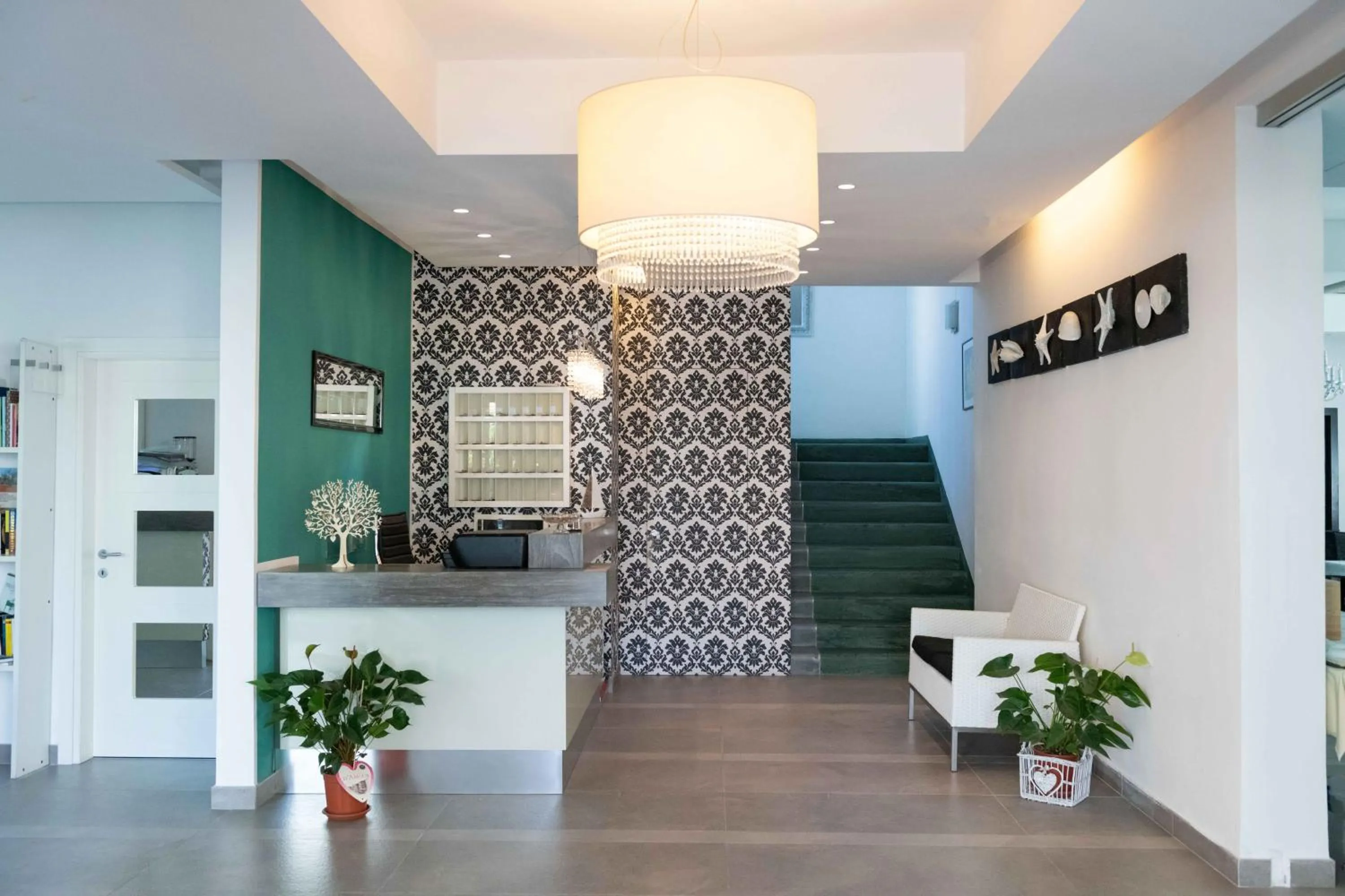 Lobby or reception in Hotel Smart Cervia B&B