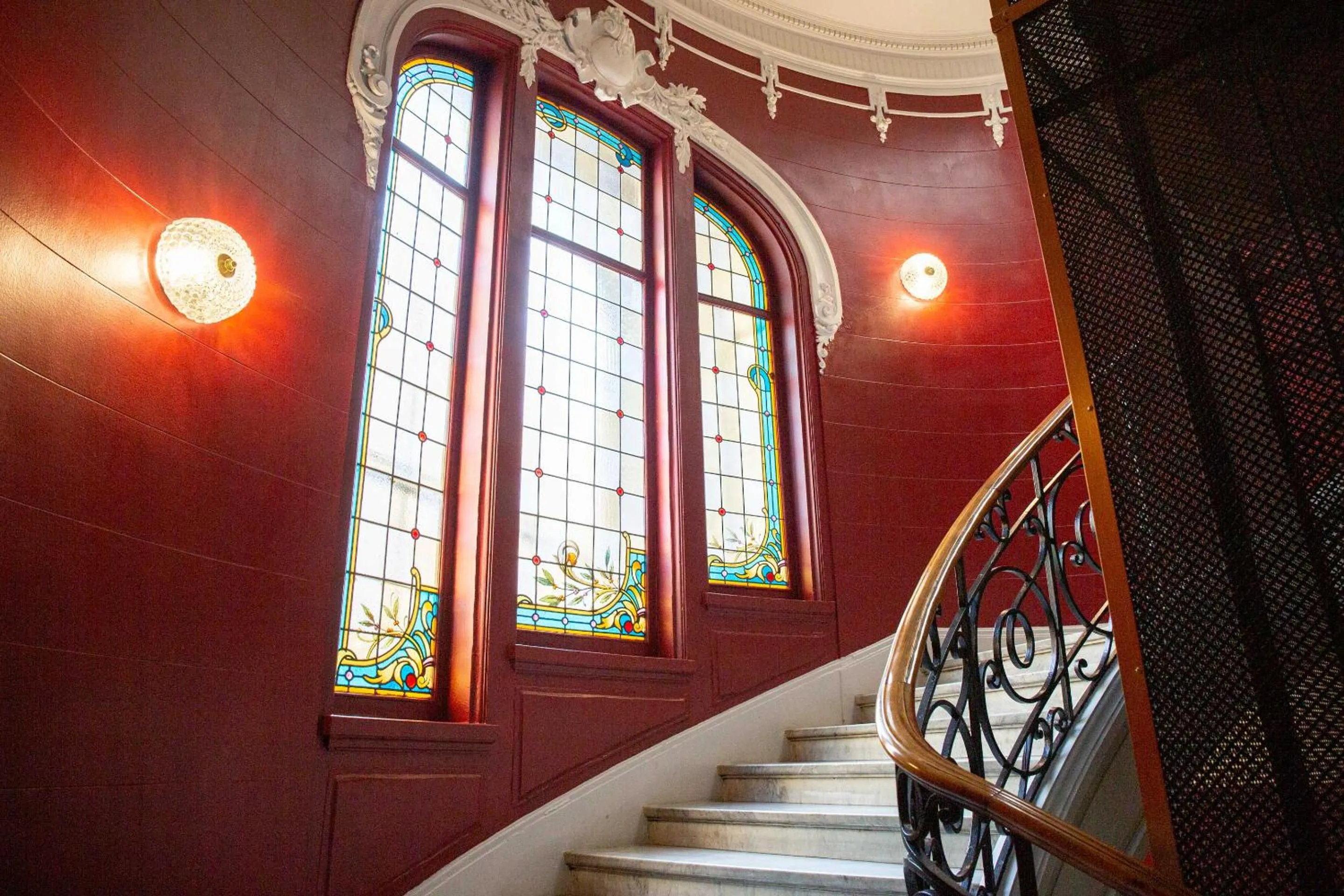 Lobby or reception in Grand Hôtel du Midi Montpellier - Opéra Comédie