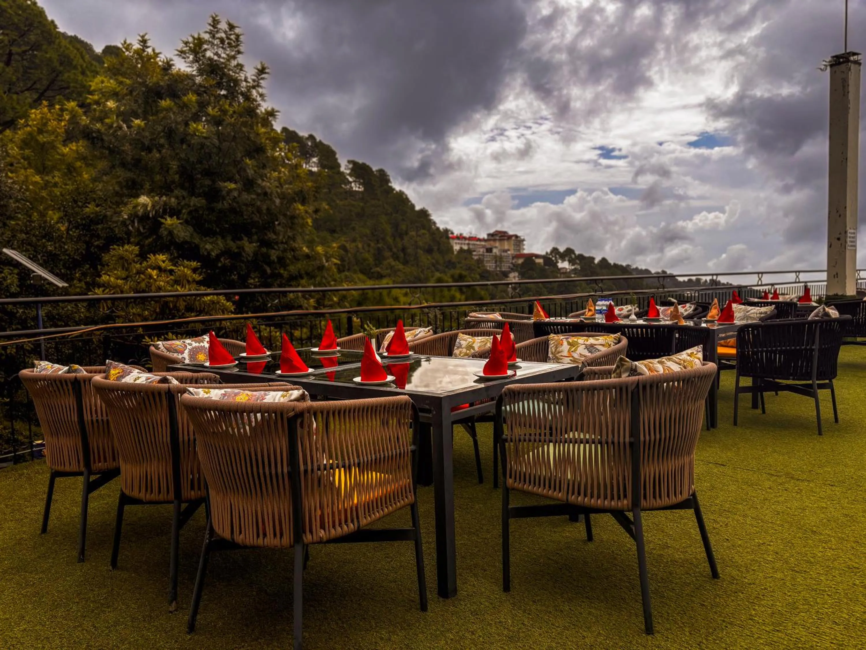 Restaurant/places to eat in Asia Spa Resort