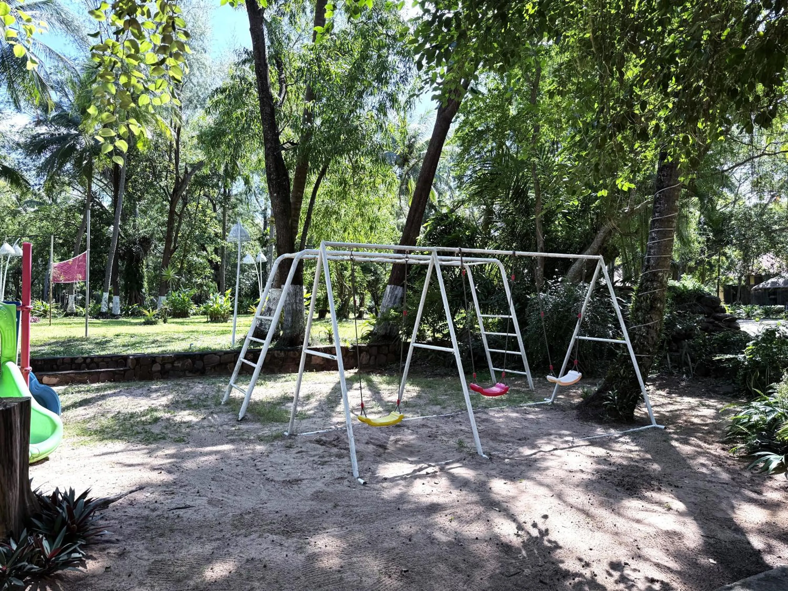 Activities in Nataya Round House Coral Bay Resort