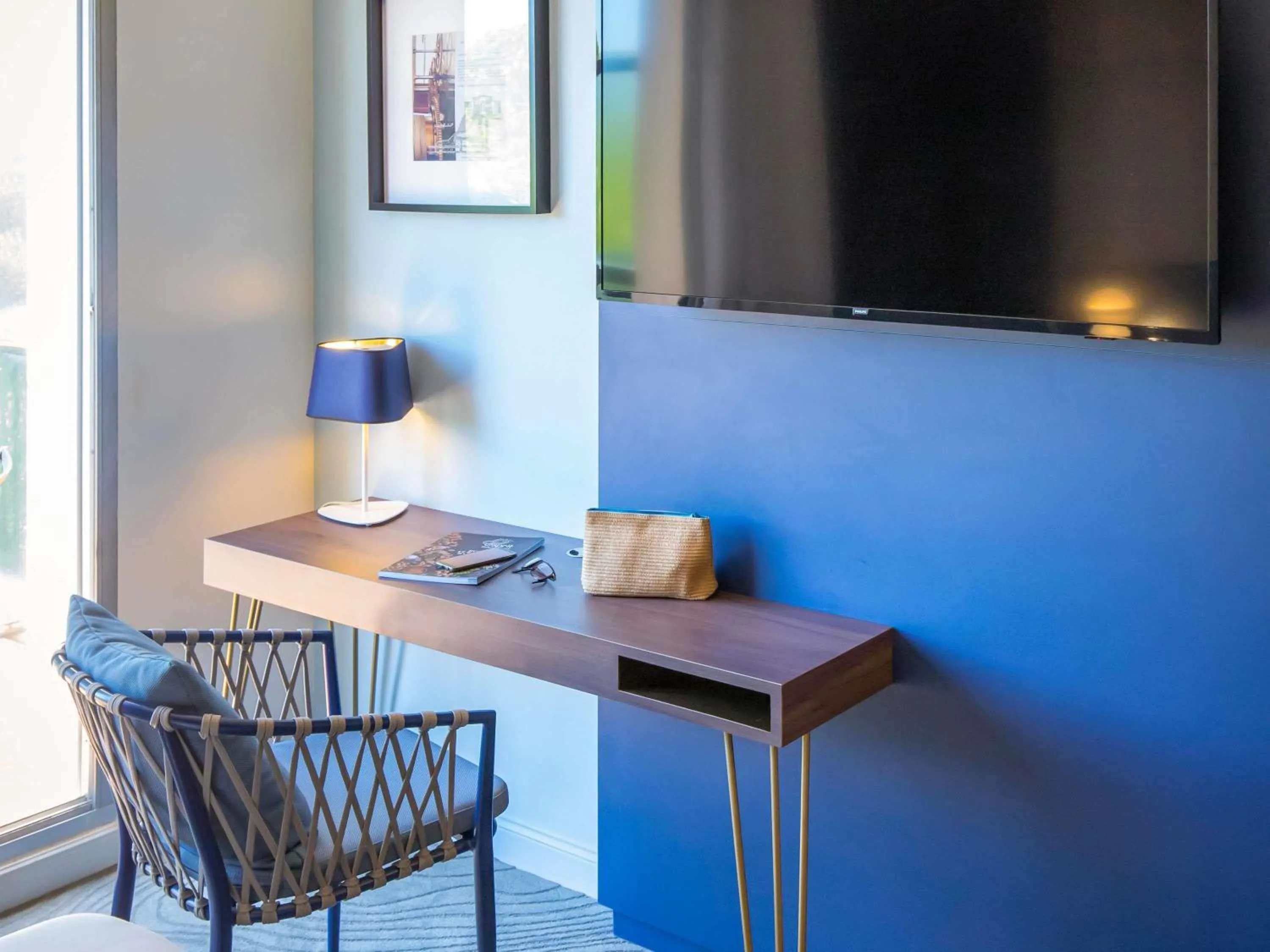 Bedroom in Mercure Marseille Centre Bompard La Corniche