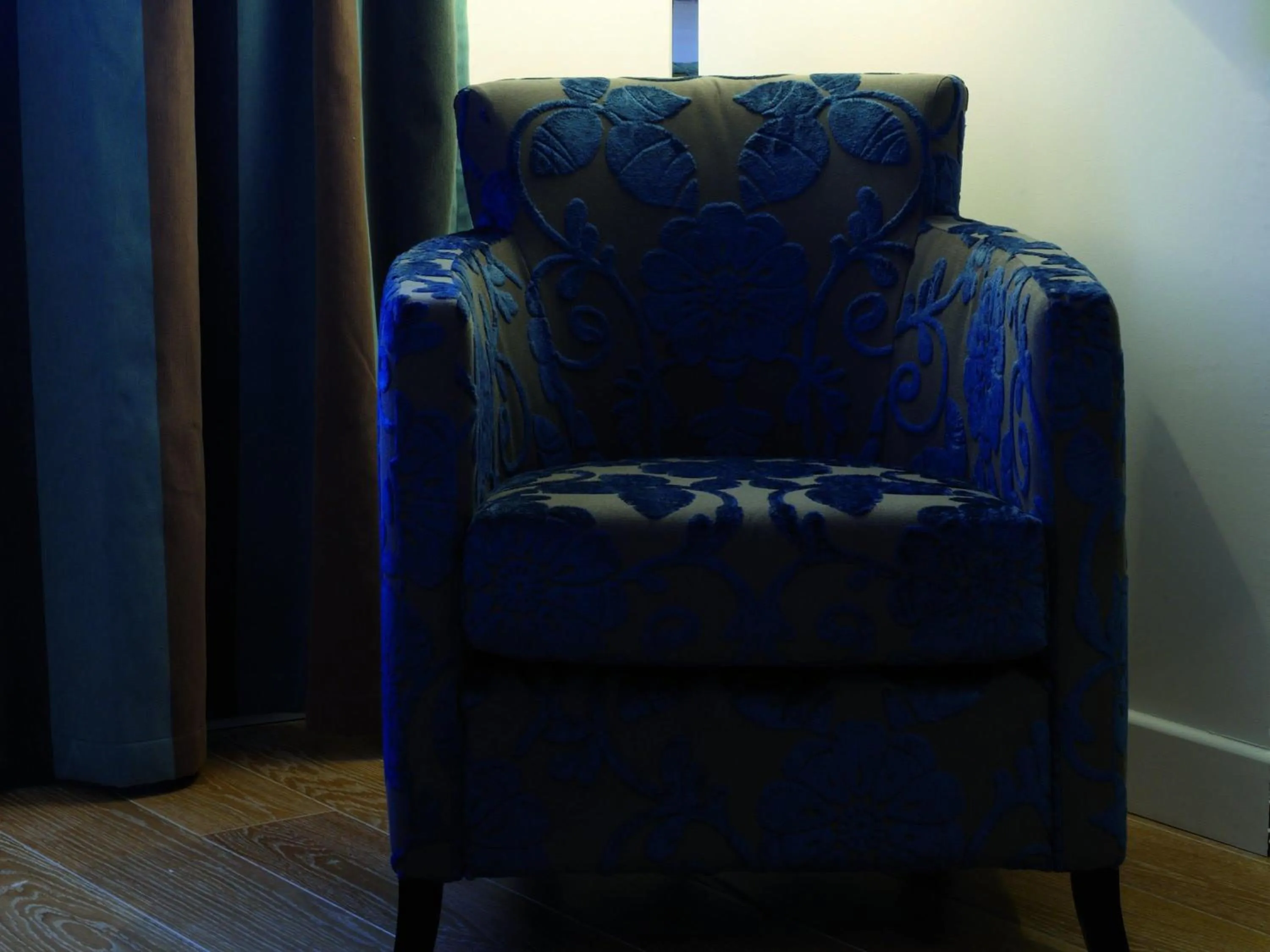 Bedroom in Mercure Marseille Centre Bompard La Corniche