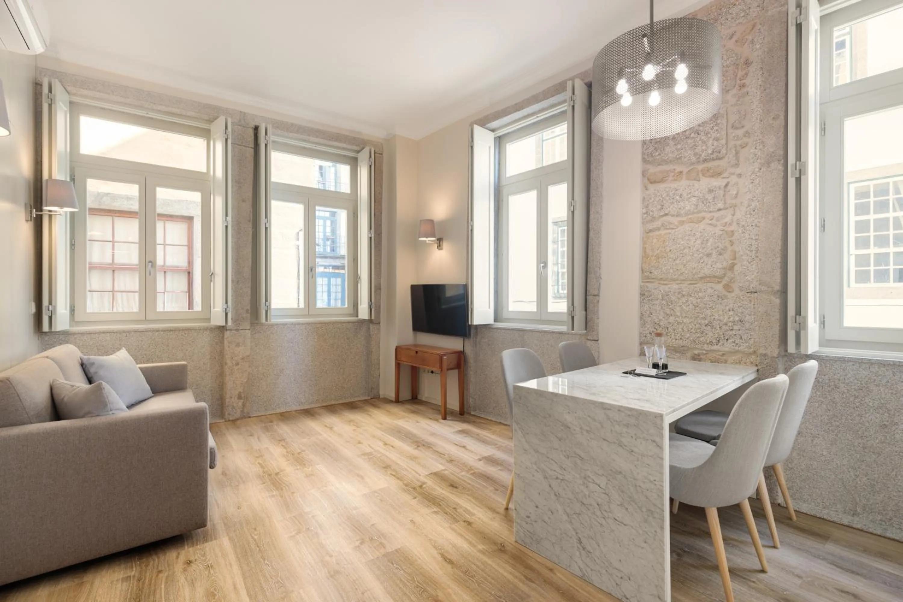 Living room in Oporto Home - River Front