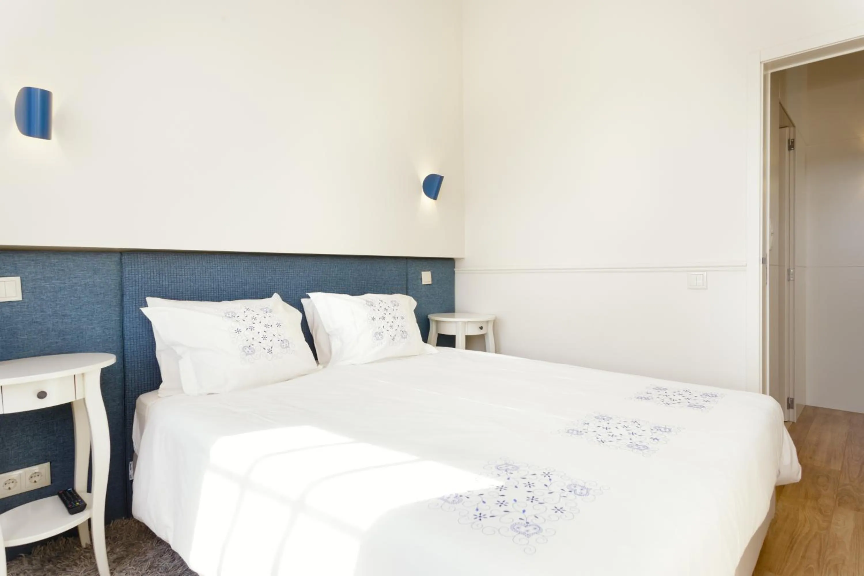 Bed in Oporto Home - River Front