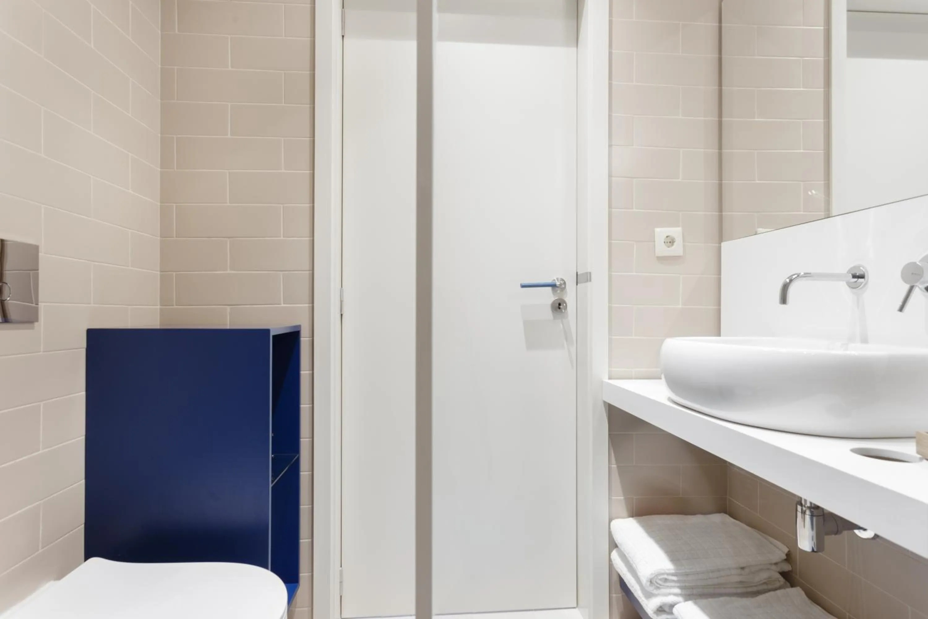 Bathroom in Oporto Home - River Front