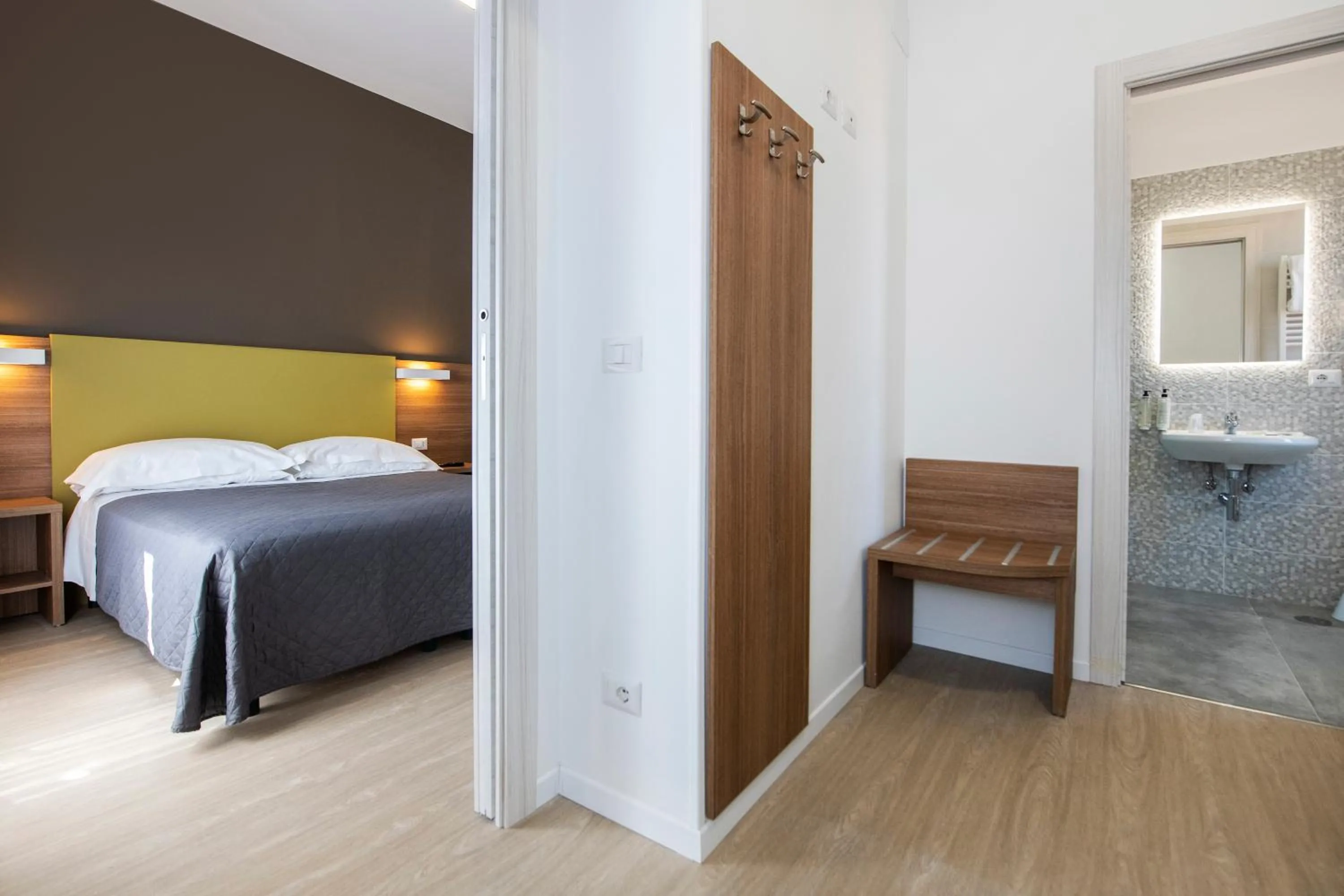 Bedroom, Bed in Gu Hotel