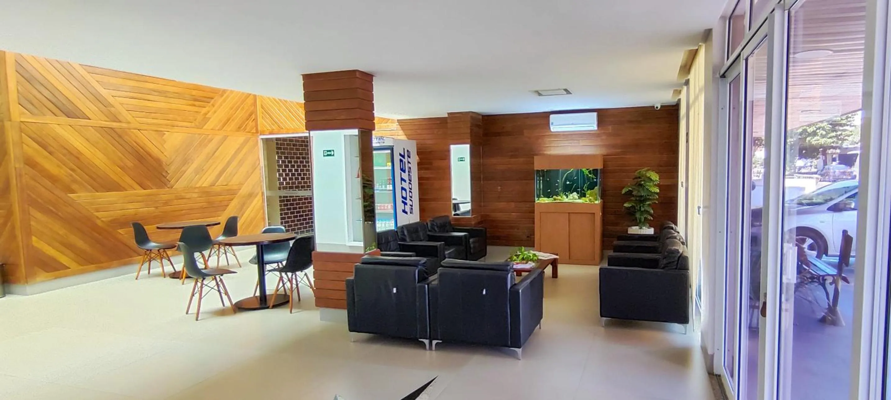 Living room in Sudoeste Hotel