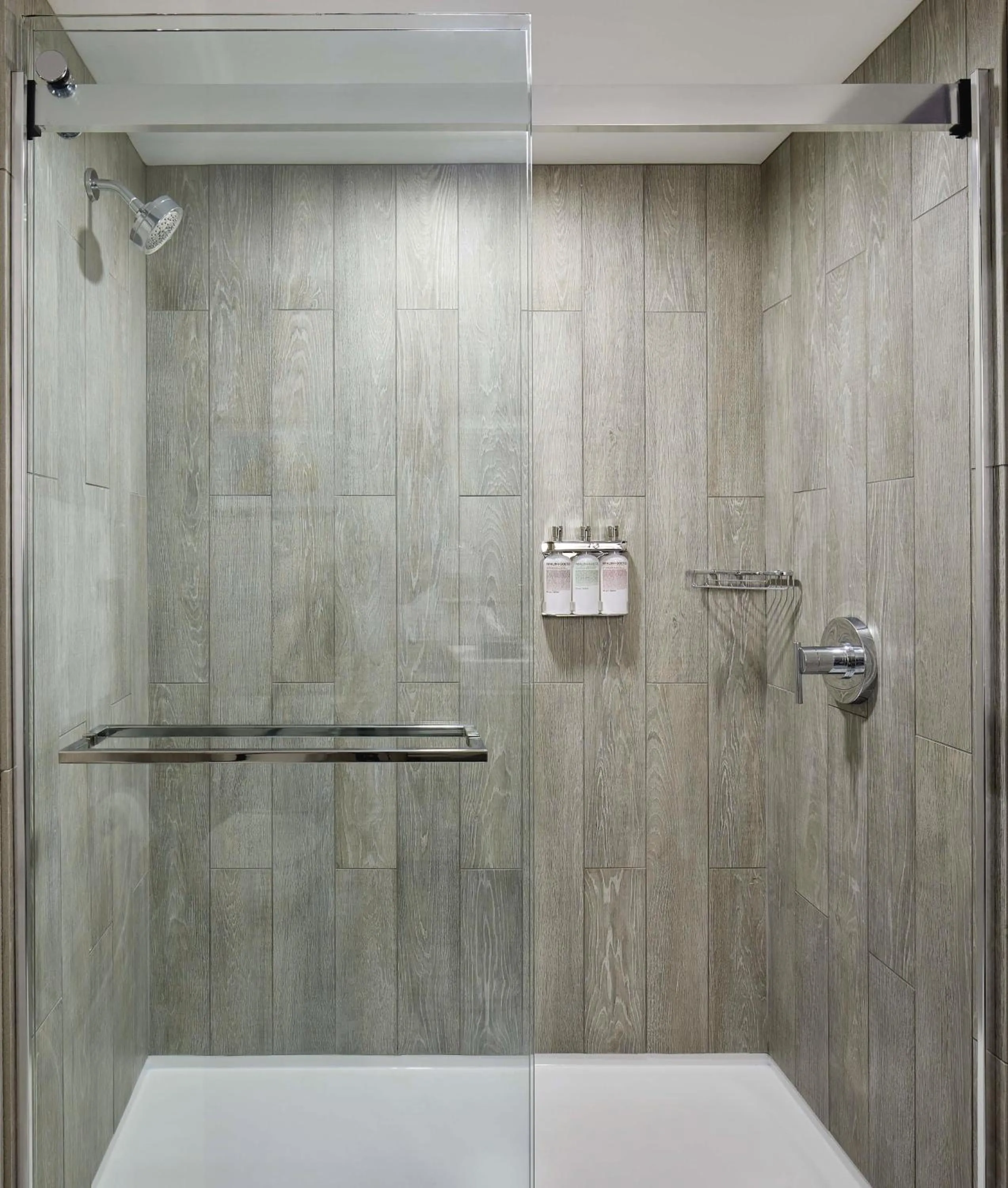 Bathroom in Graduate by Hilton Columbus