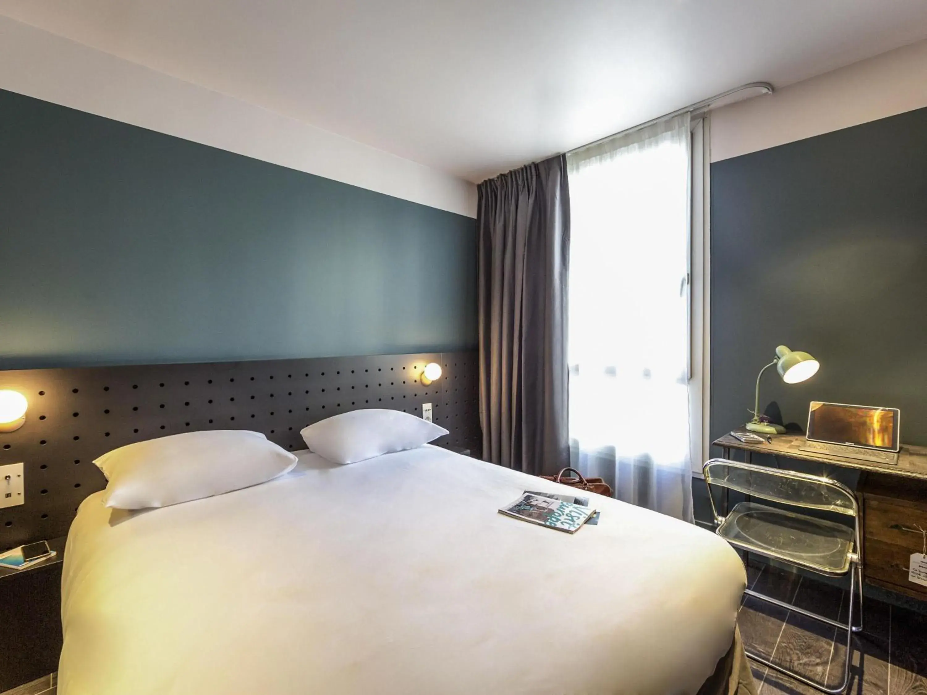 Bedroom, Bed in greet Marseille Centre Saint Charles Bedroom, Bed in greet Marseille Centre Saint Charles