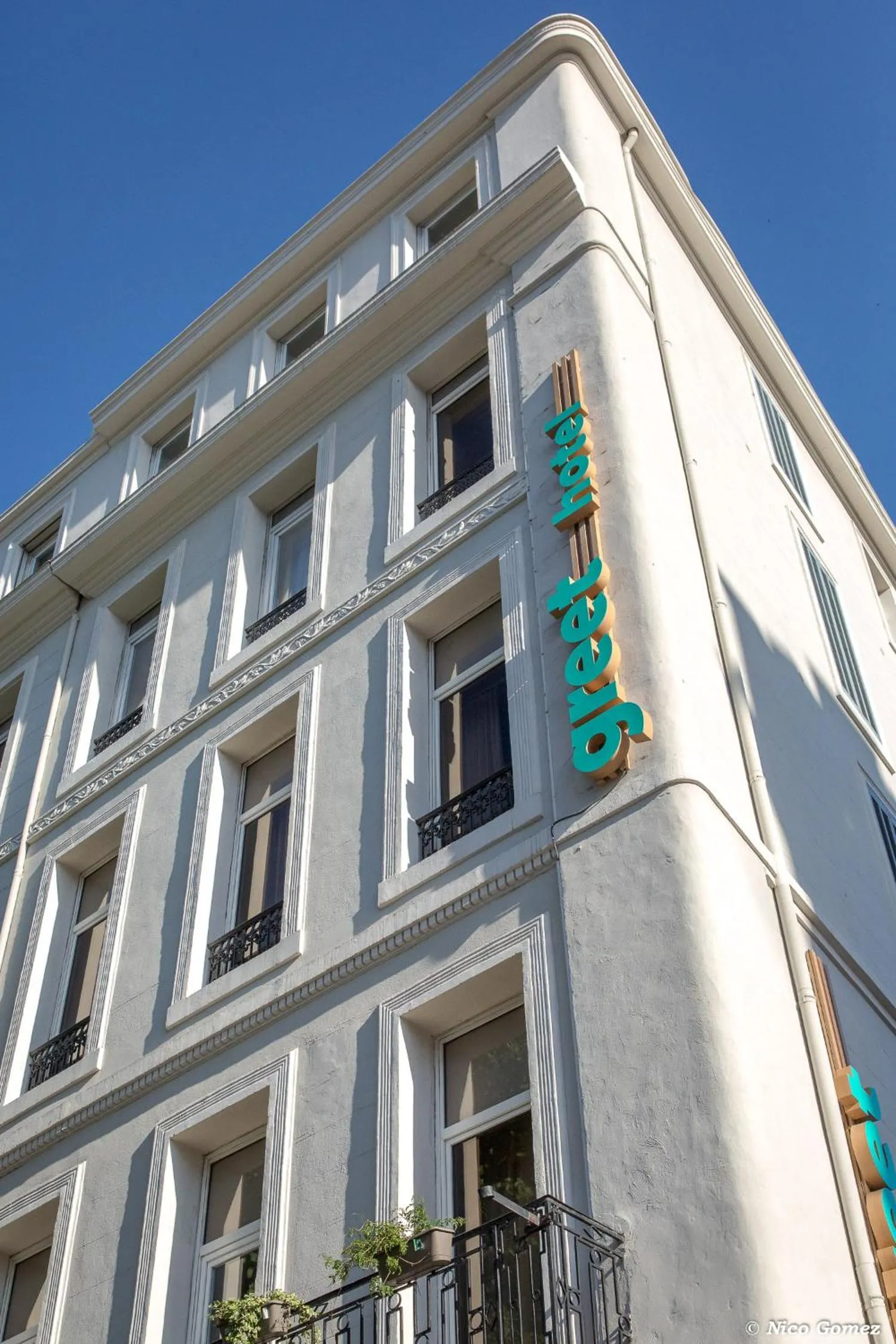 Property building in greet Marseille Centre Saint Charles