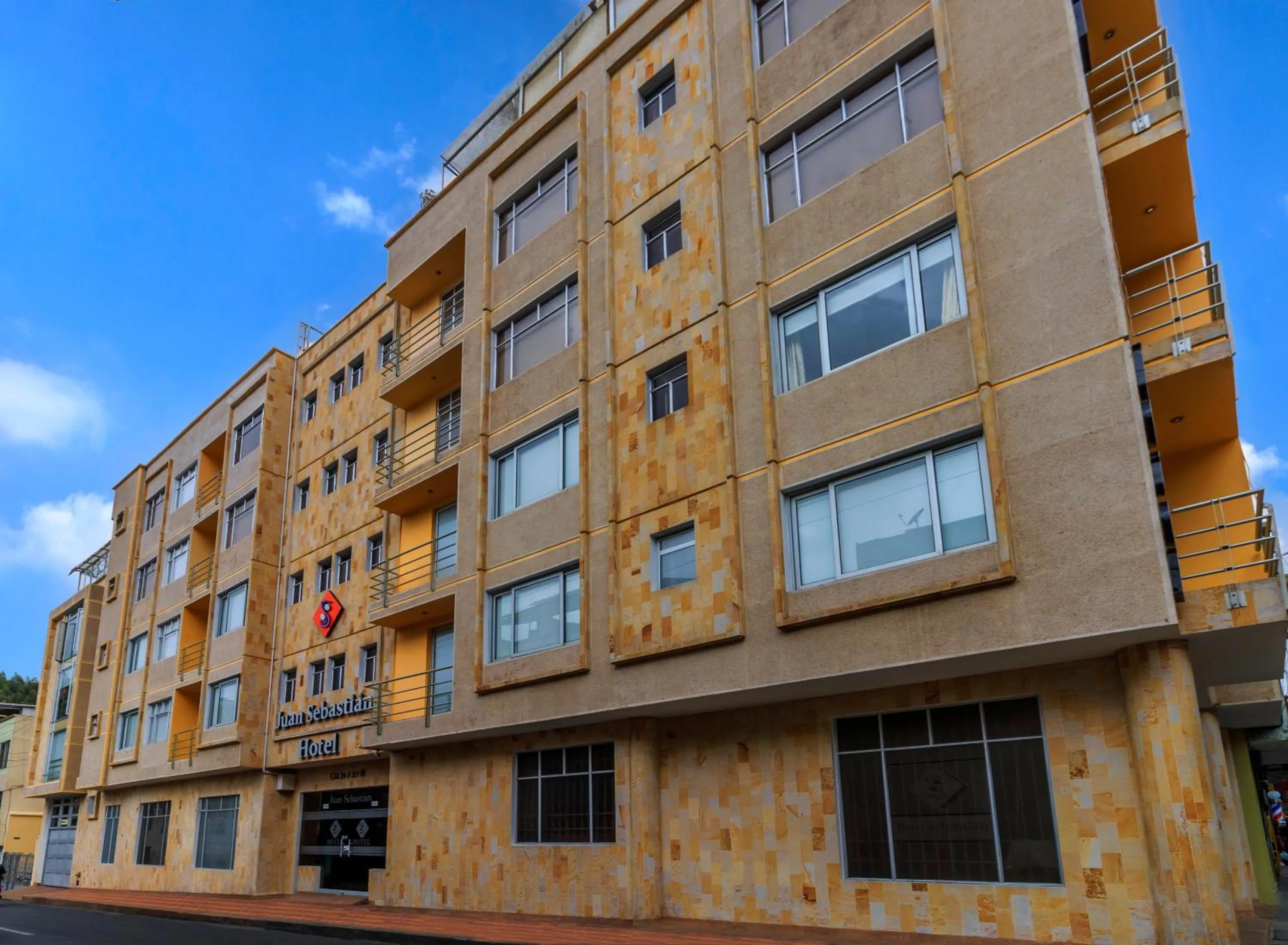 Juan Sebastián Hotel