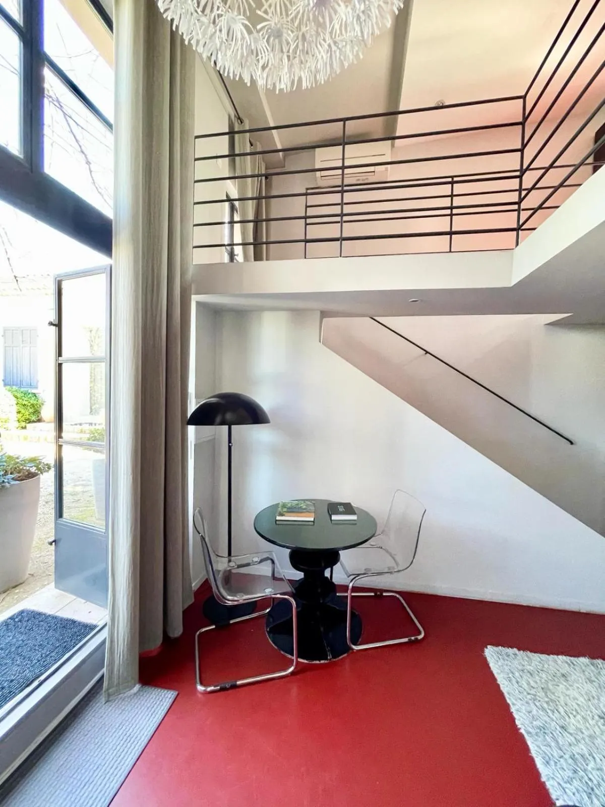 Loft 52