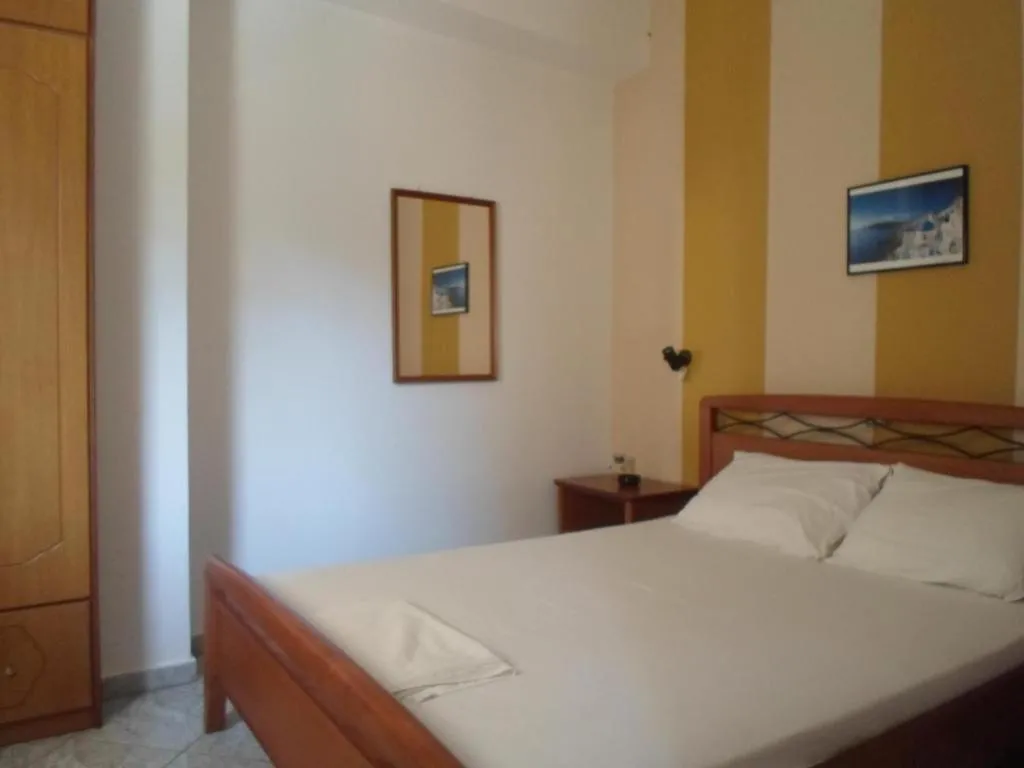 Bed in Costareli