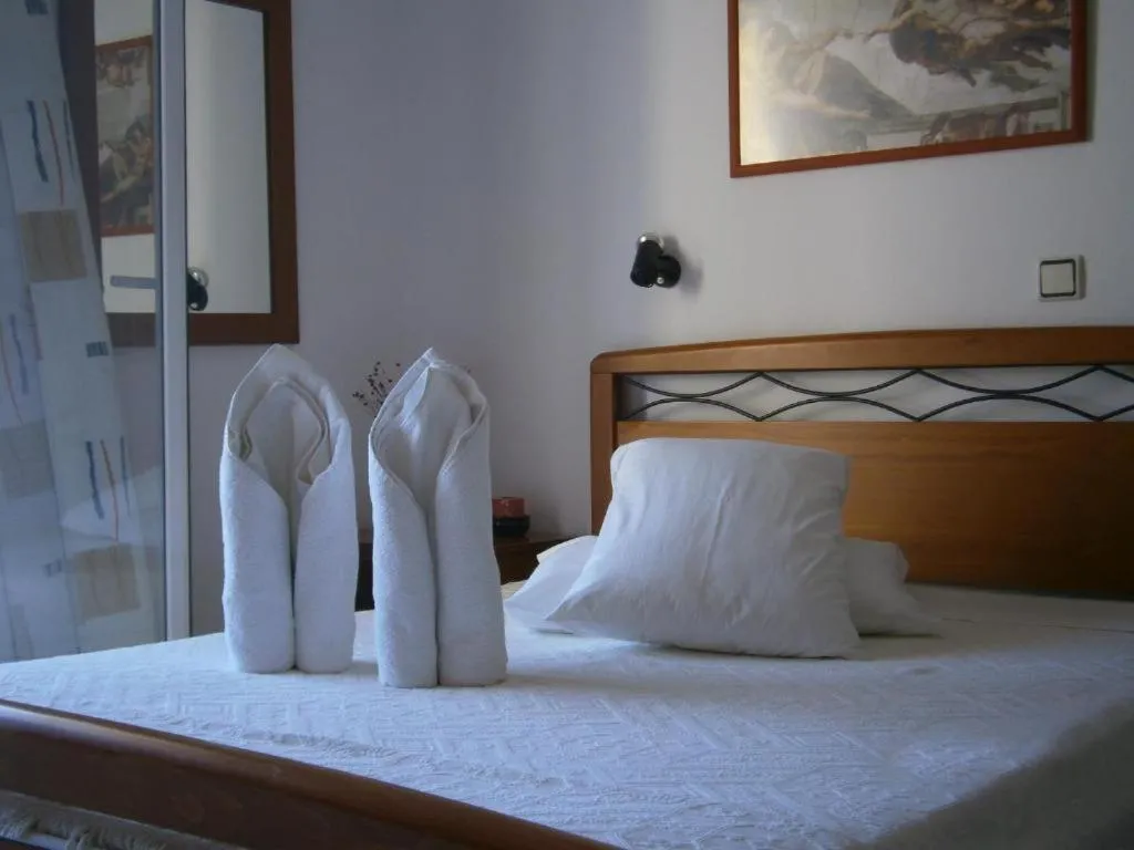 Bed in Costareli