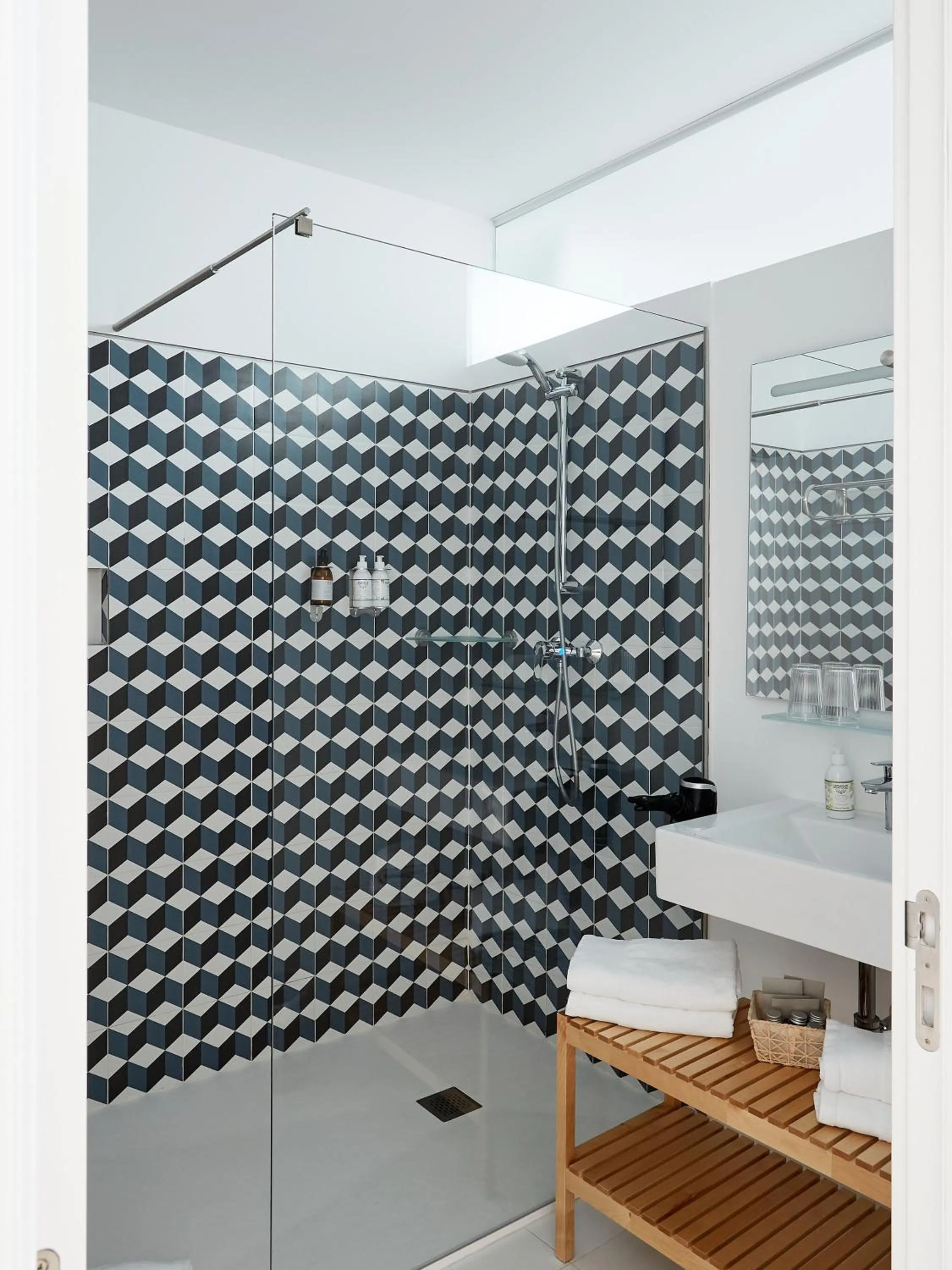 Shower in Casa Apollo Guesthouse