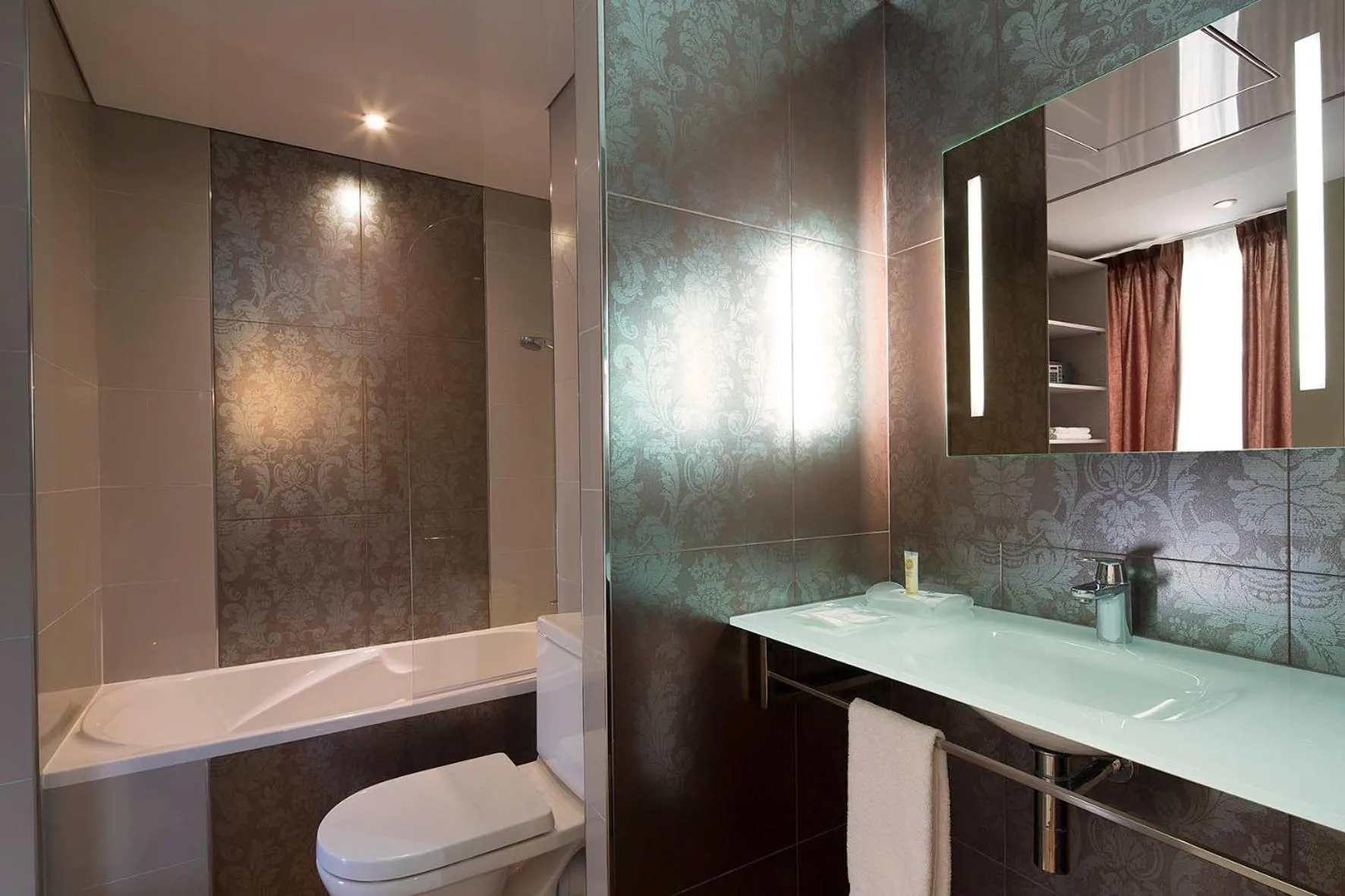 Bathroom in Hotel Best Western Anjou Lafayette