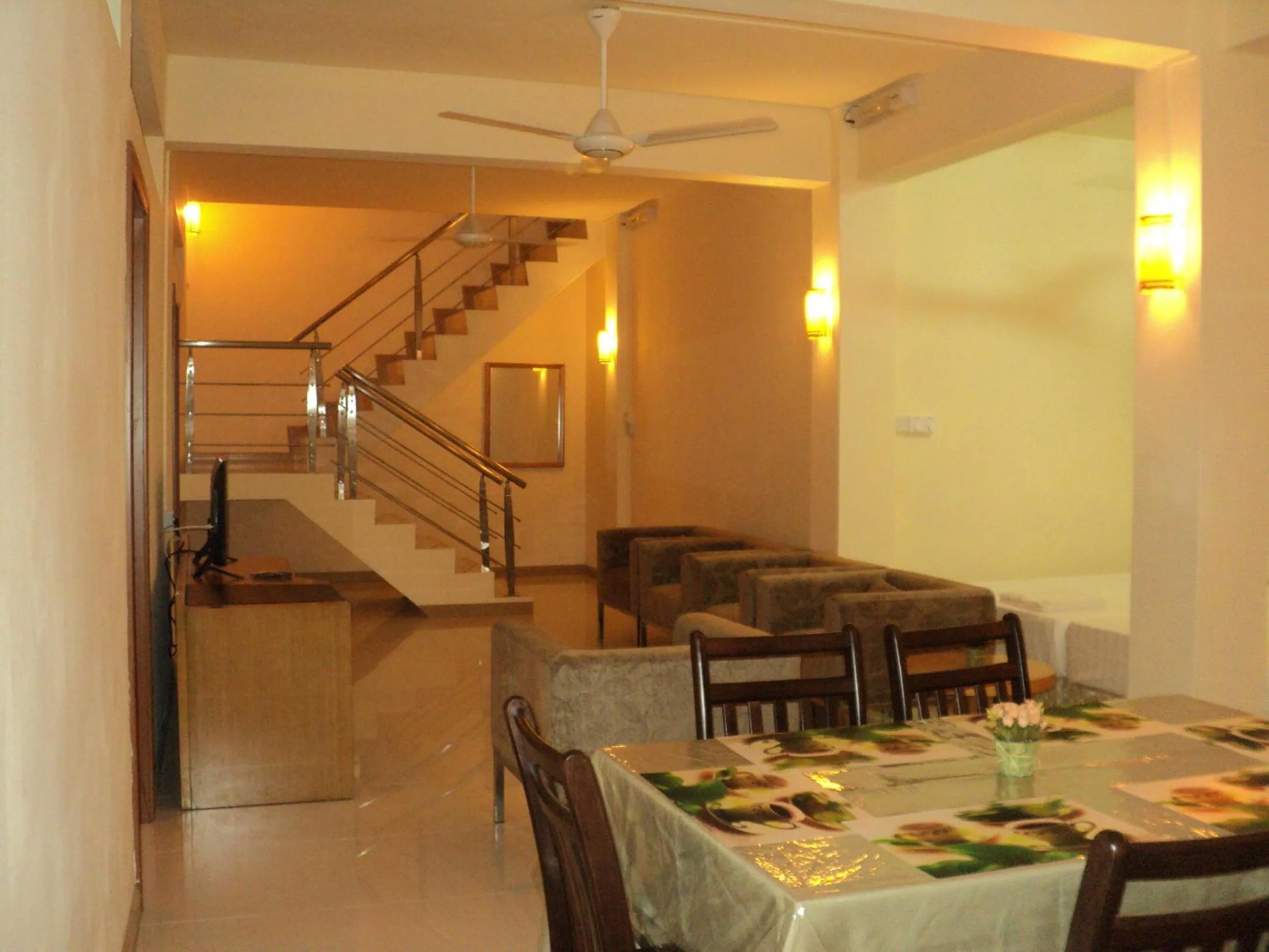 Dining area in Monalysa St Honore Apartment & Studios Grand Bay