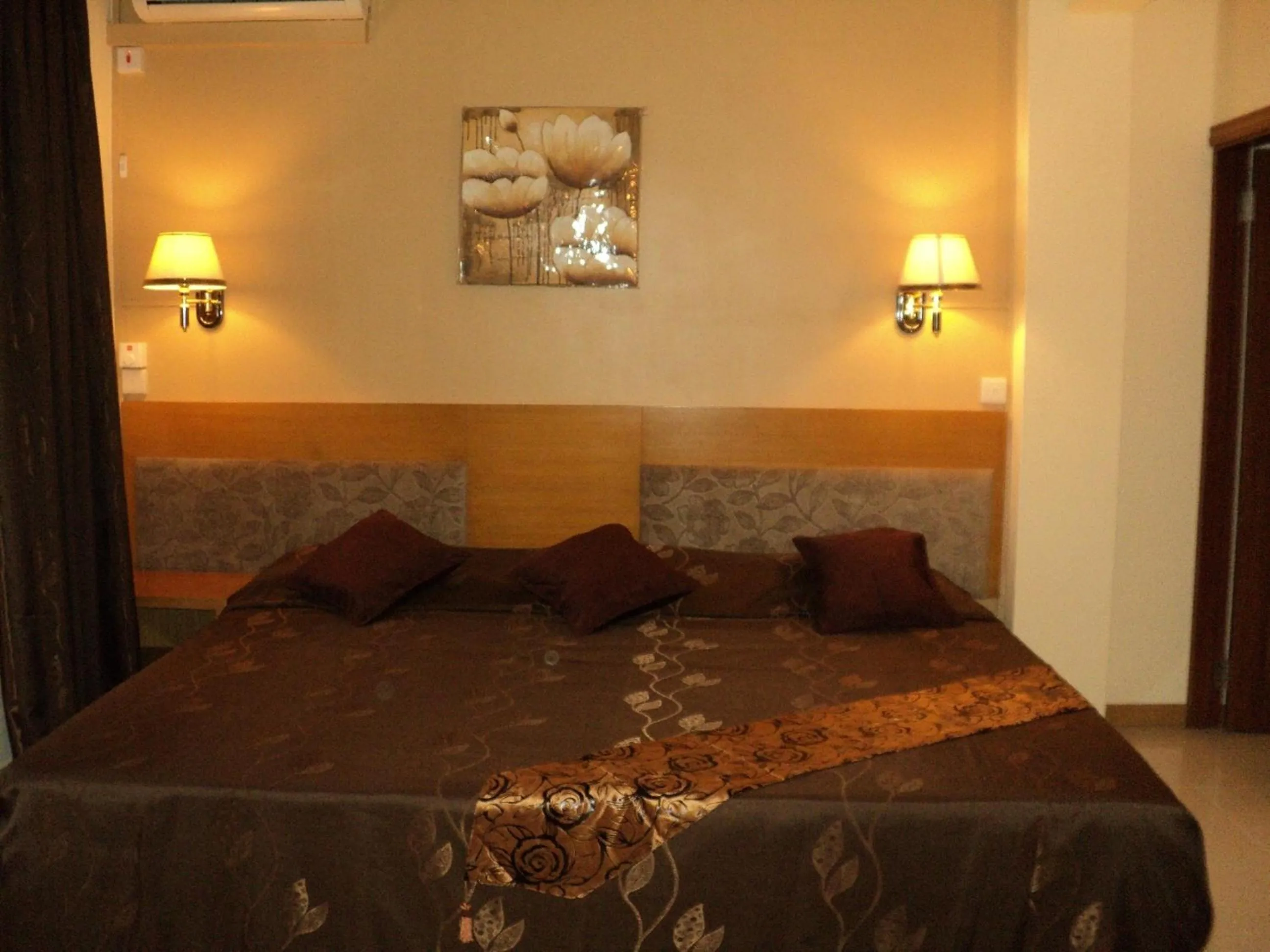 Bed in Monalysa St Honore Apartment & Studios Grand Bay