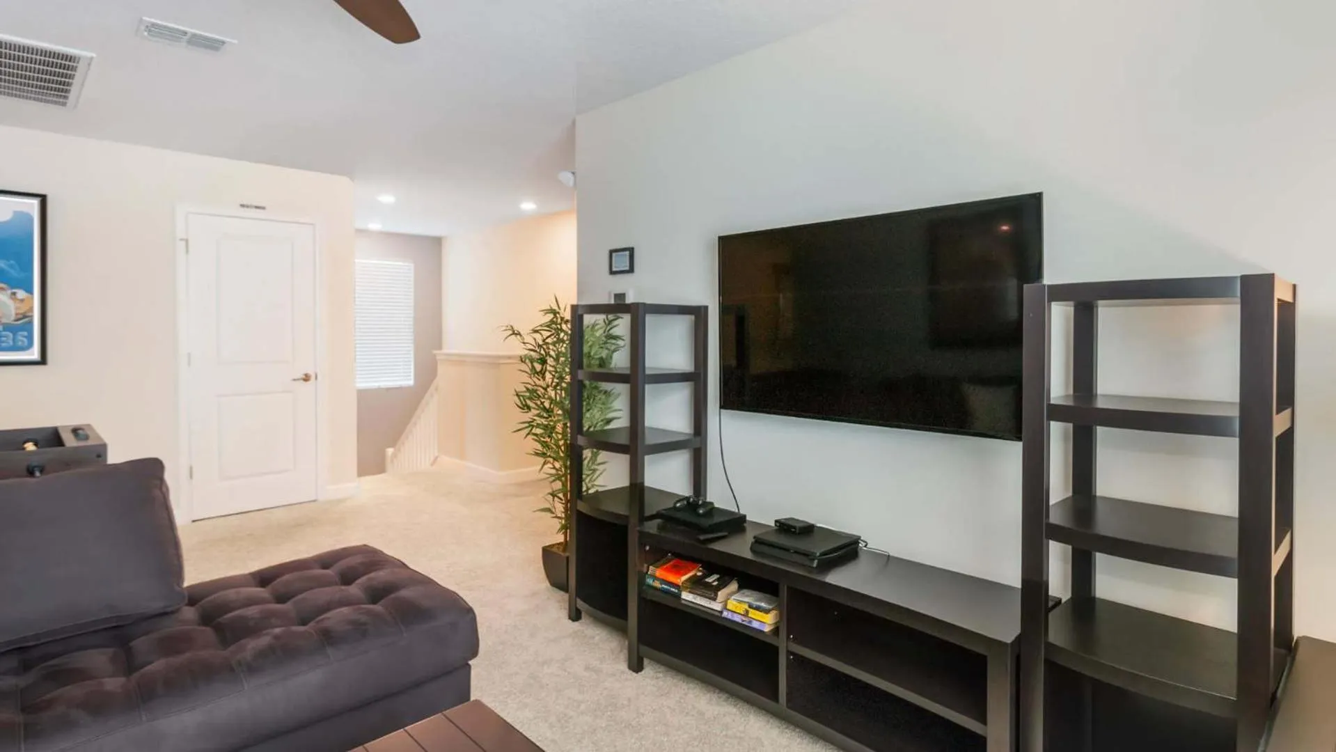 TV and multimedia in Champions Retreat