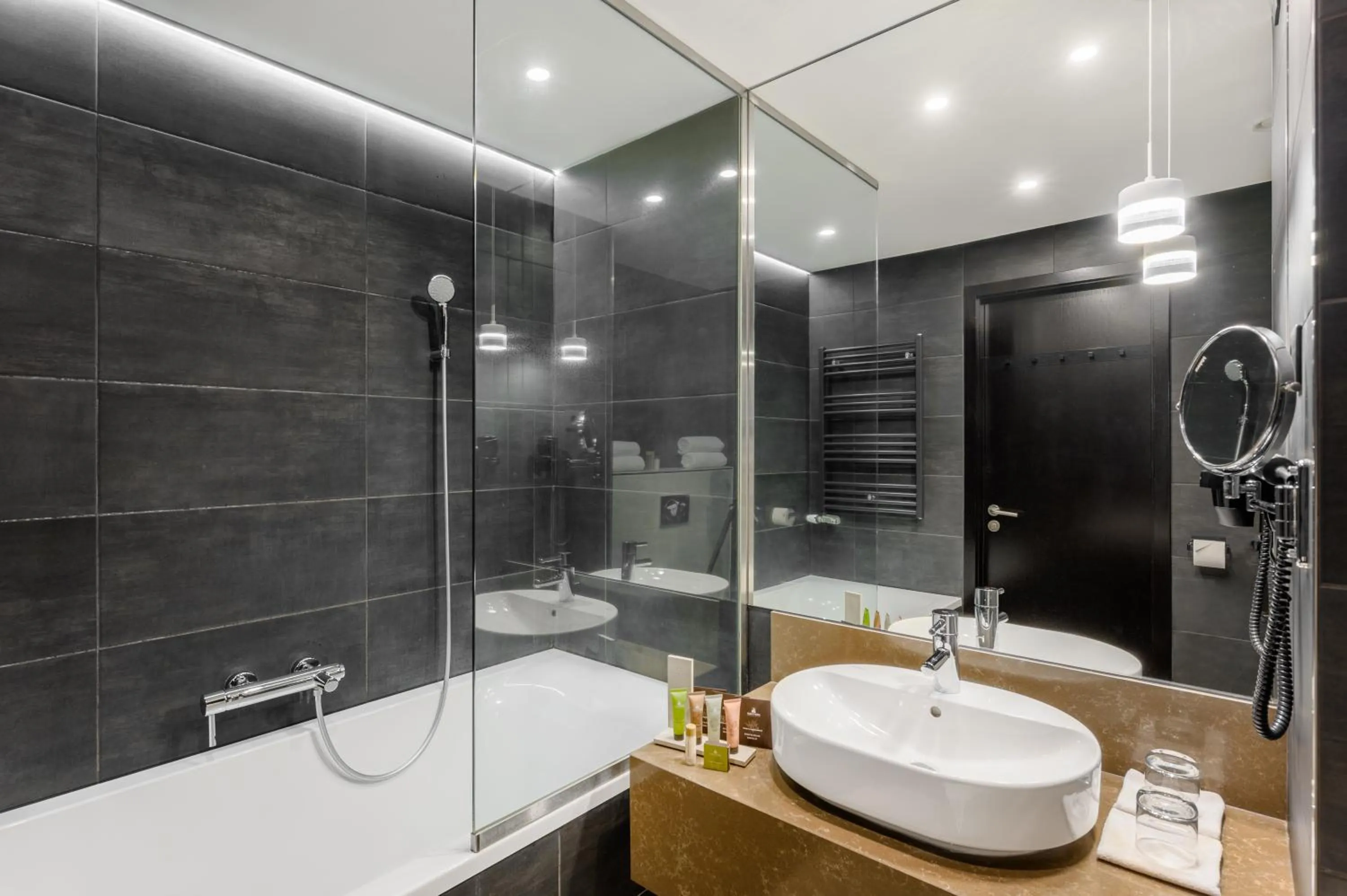 Bathroom in Art Hotel Szeged