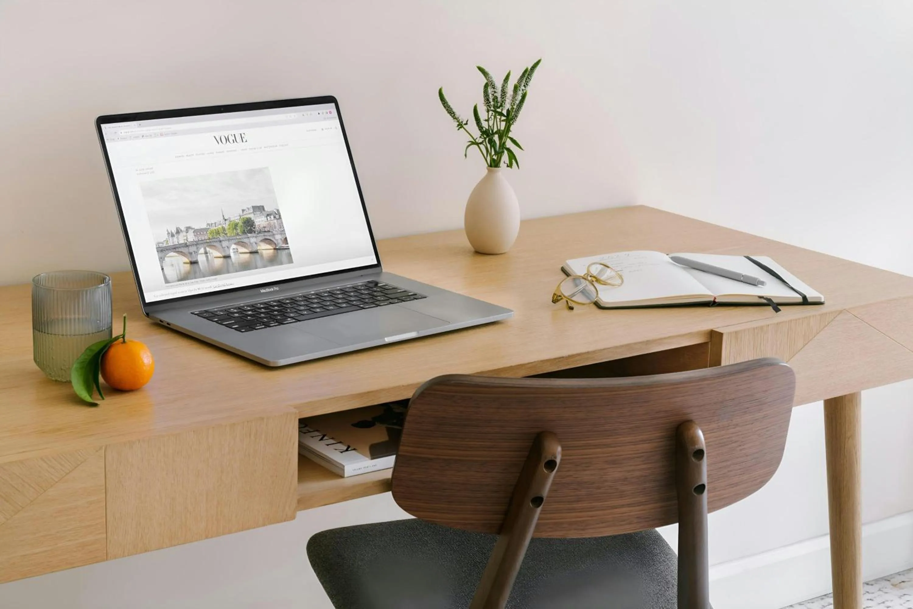 Bedroom in Atala Hotel Champs Elysées, Sonder by Marriott Bonvoy