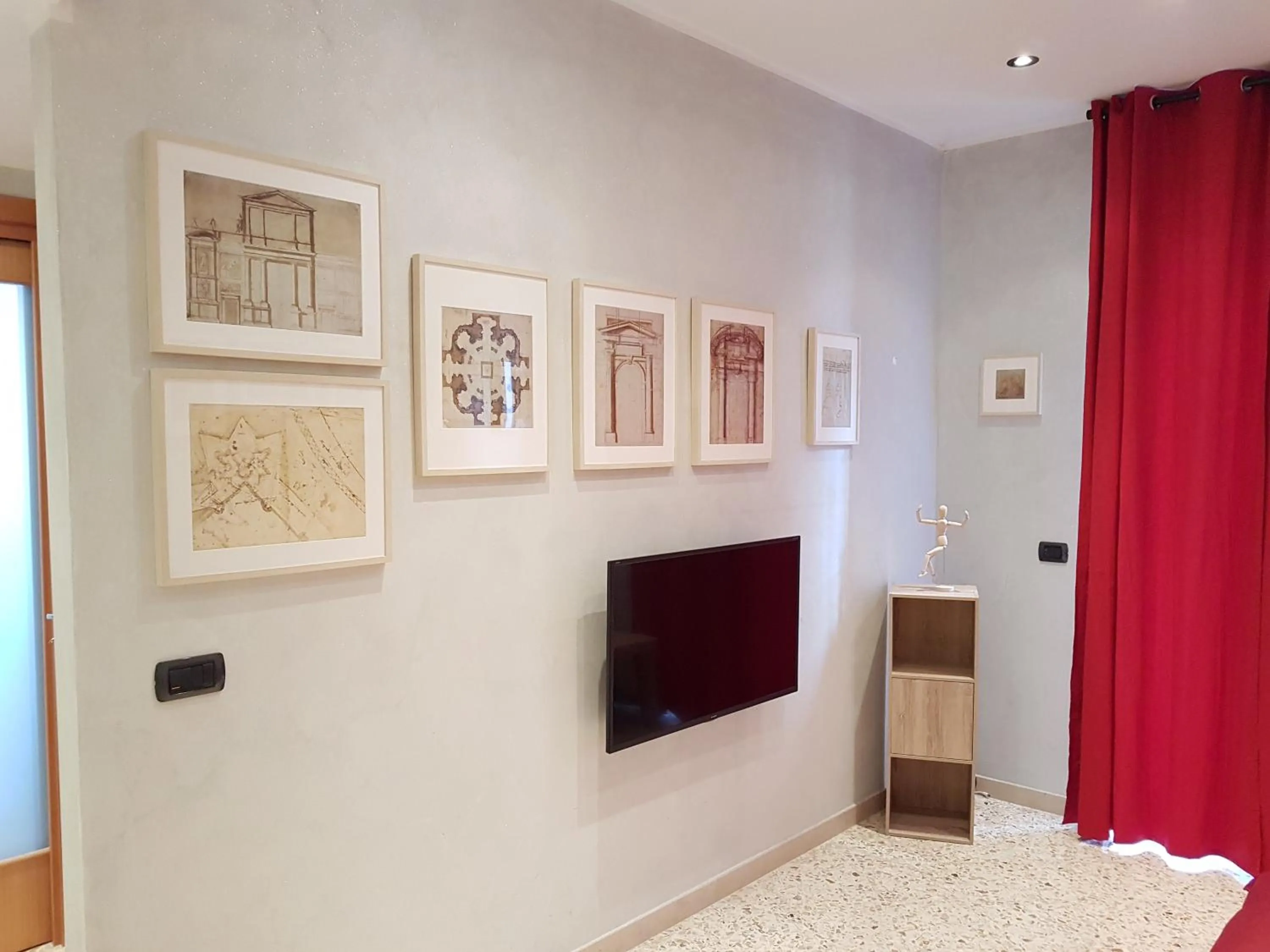 TV and multimedia in GALLERY ART - Sea View