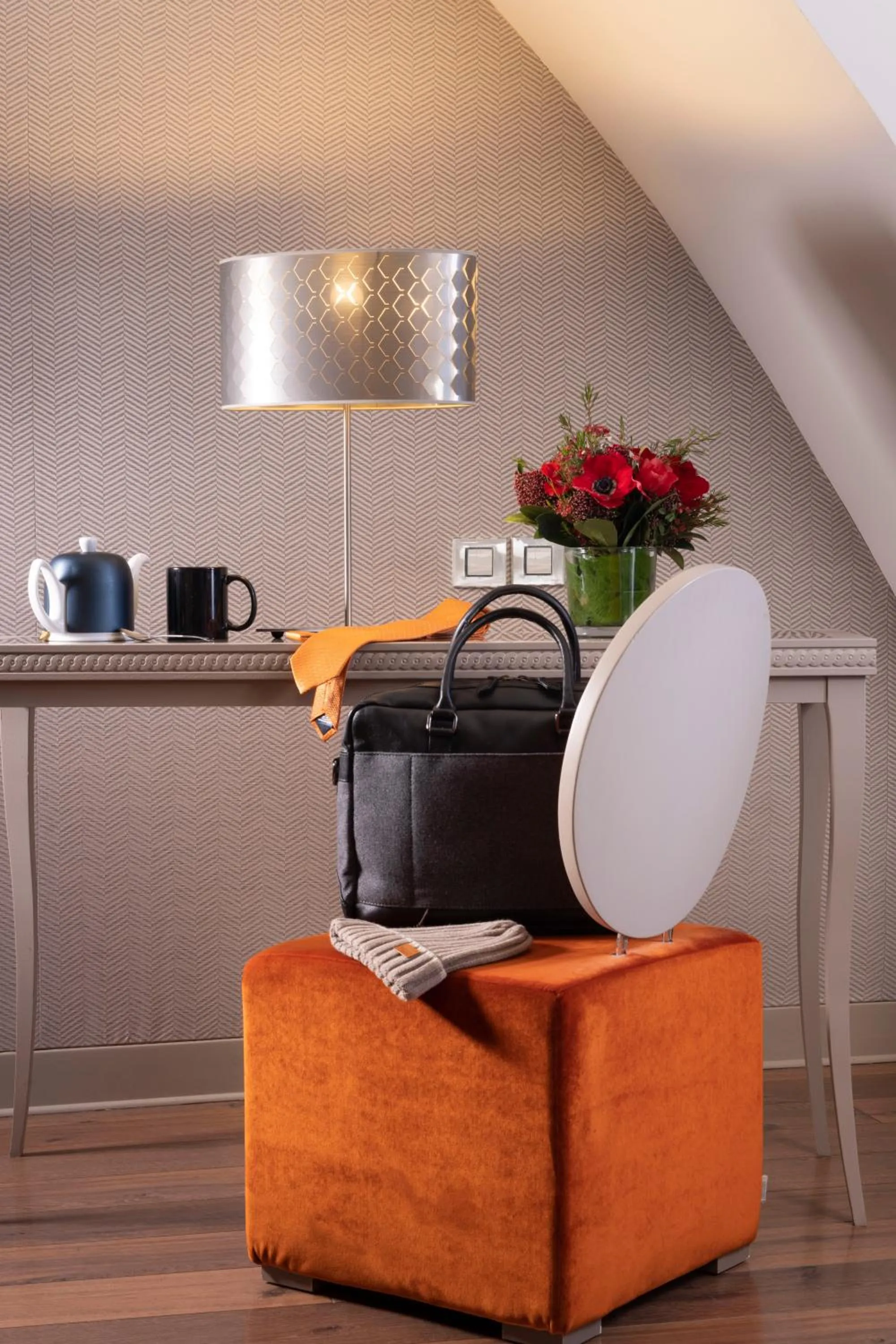 Coffee/tea facilities in Edouard 7 Paris Opéra