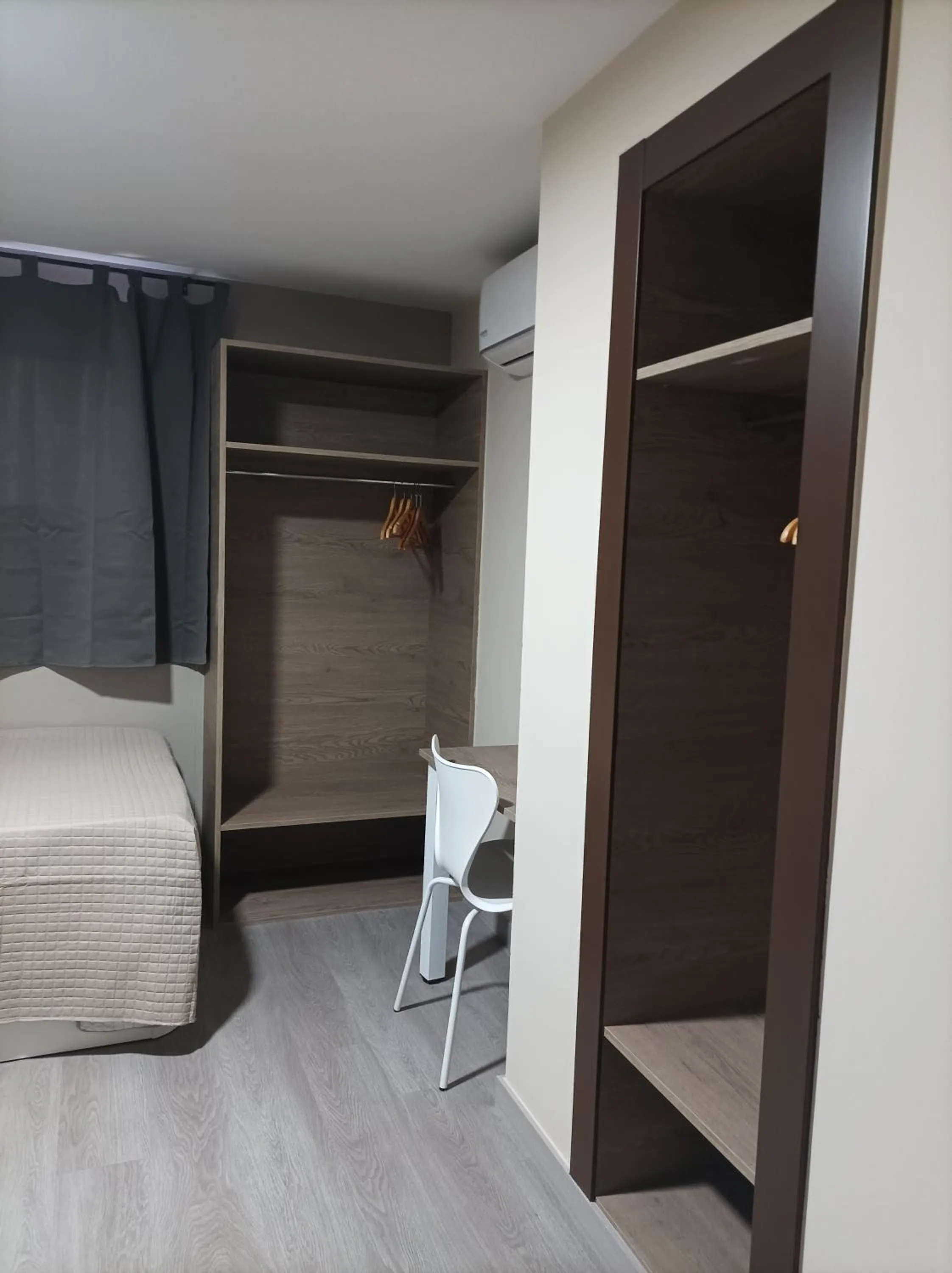 Bed in Hotel Balfagón