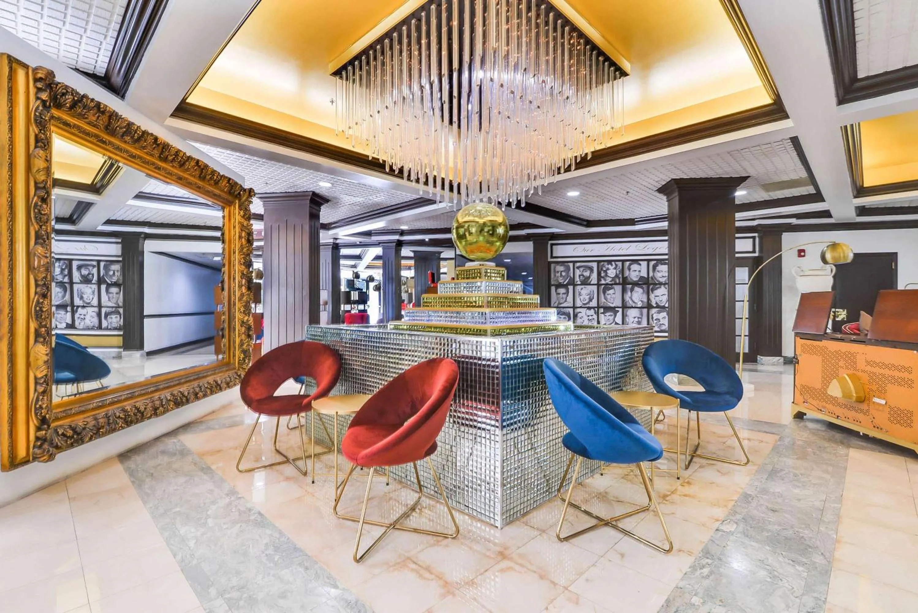 Lobby or reception in Chateau Mar Golf Resort, Trademark Collection by Wyndham