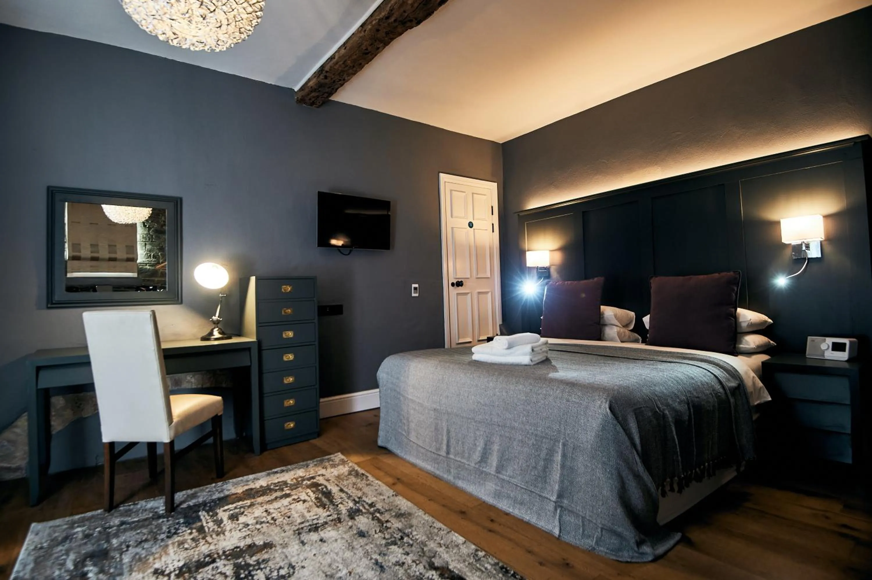 Bed in The Brown's Hotel