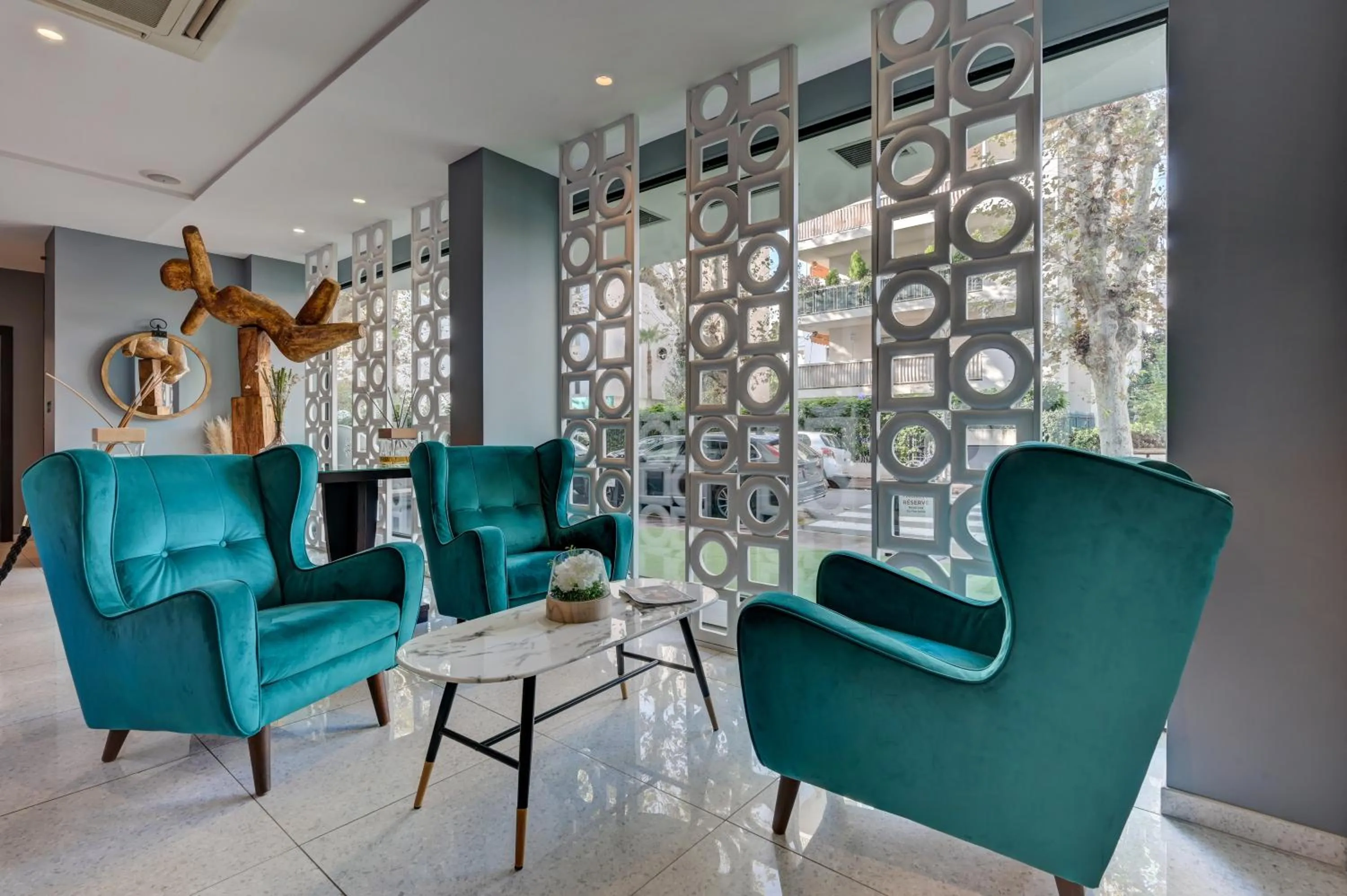 Lobby or reception in Juliana Hotel Cannes