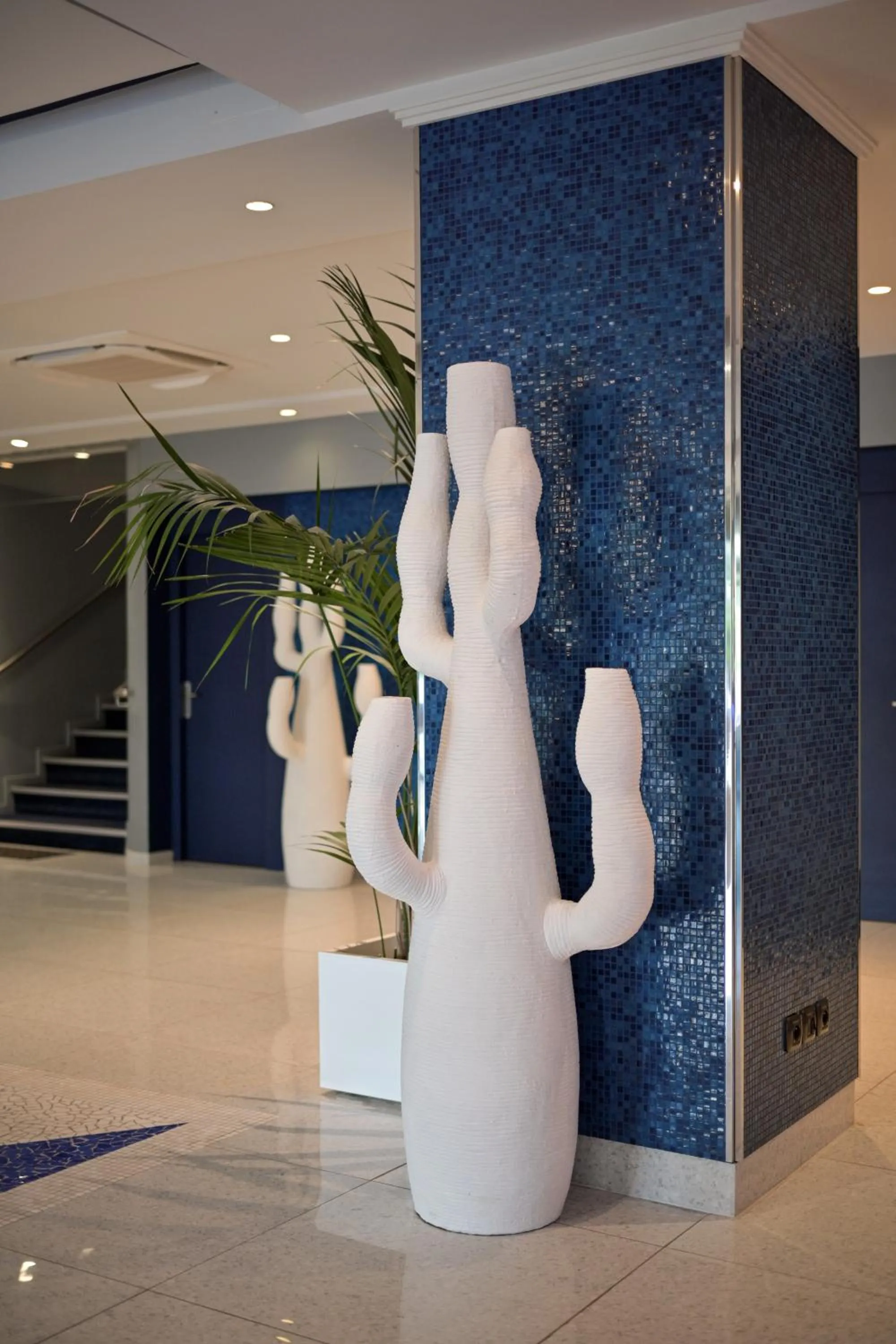 Lobby or reception in Juliana Hotel Cannes