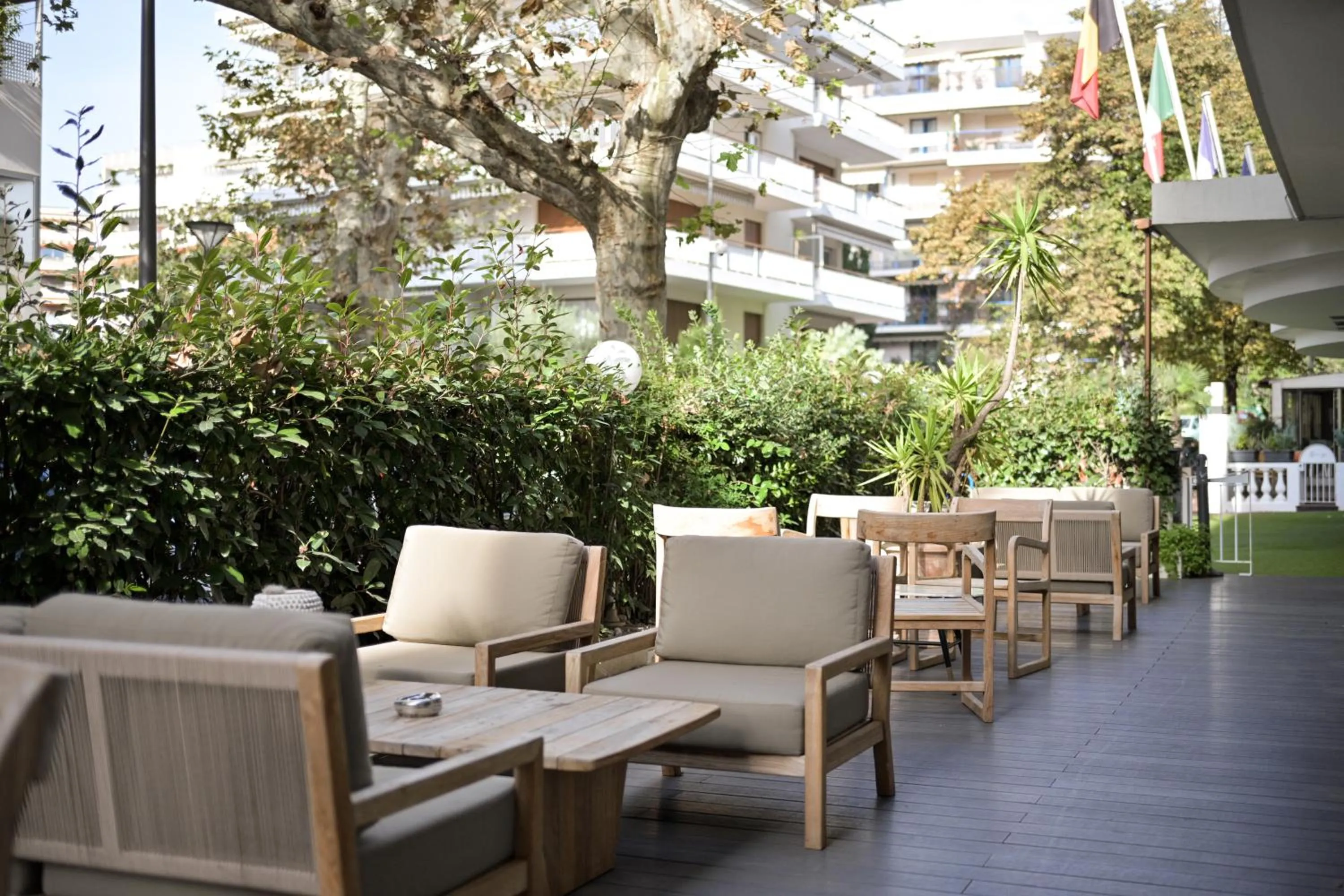 Patio in Juliana Hotel Cannes