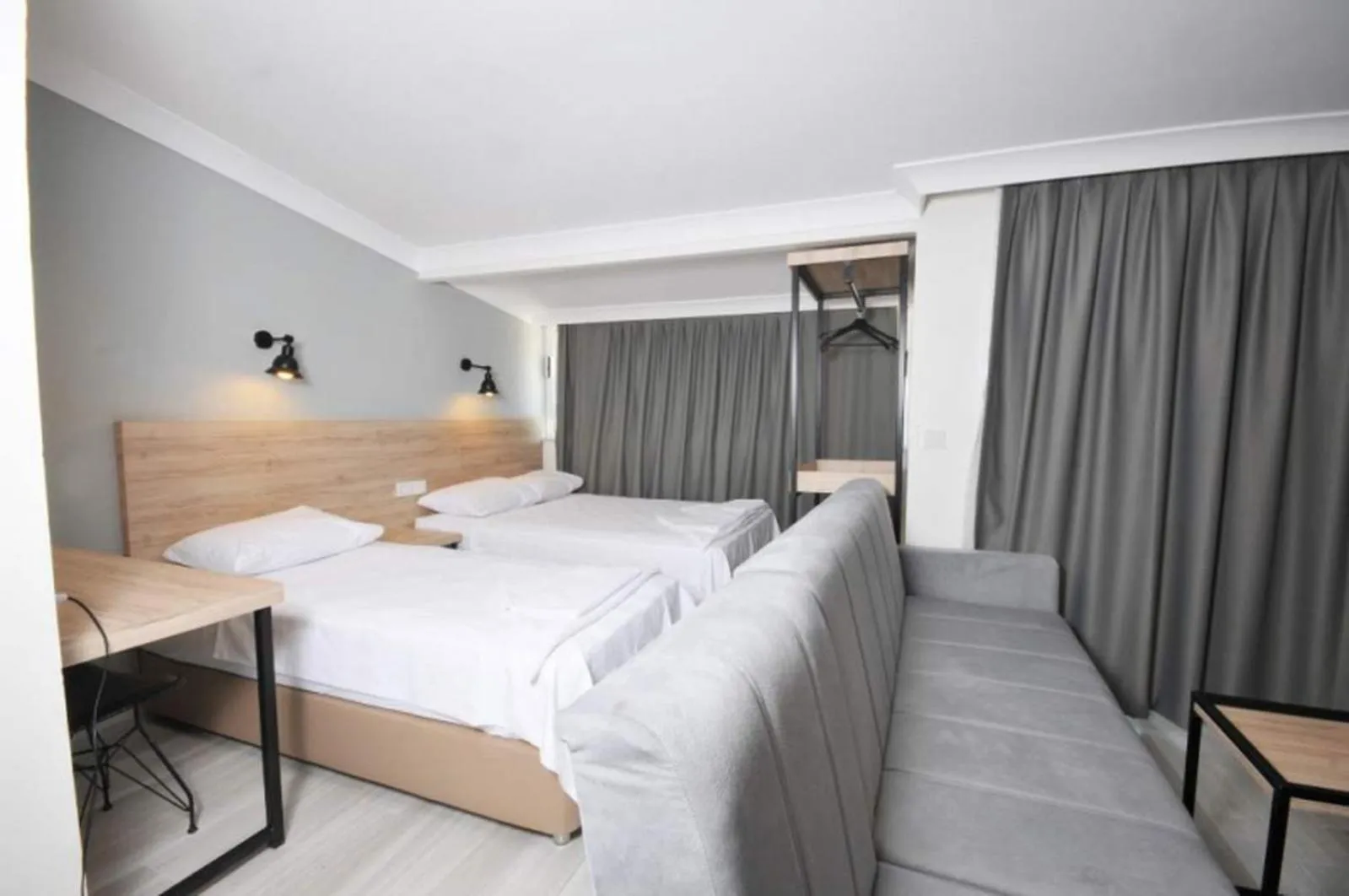 Property building, Bed in Club Sema Suite Hotel