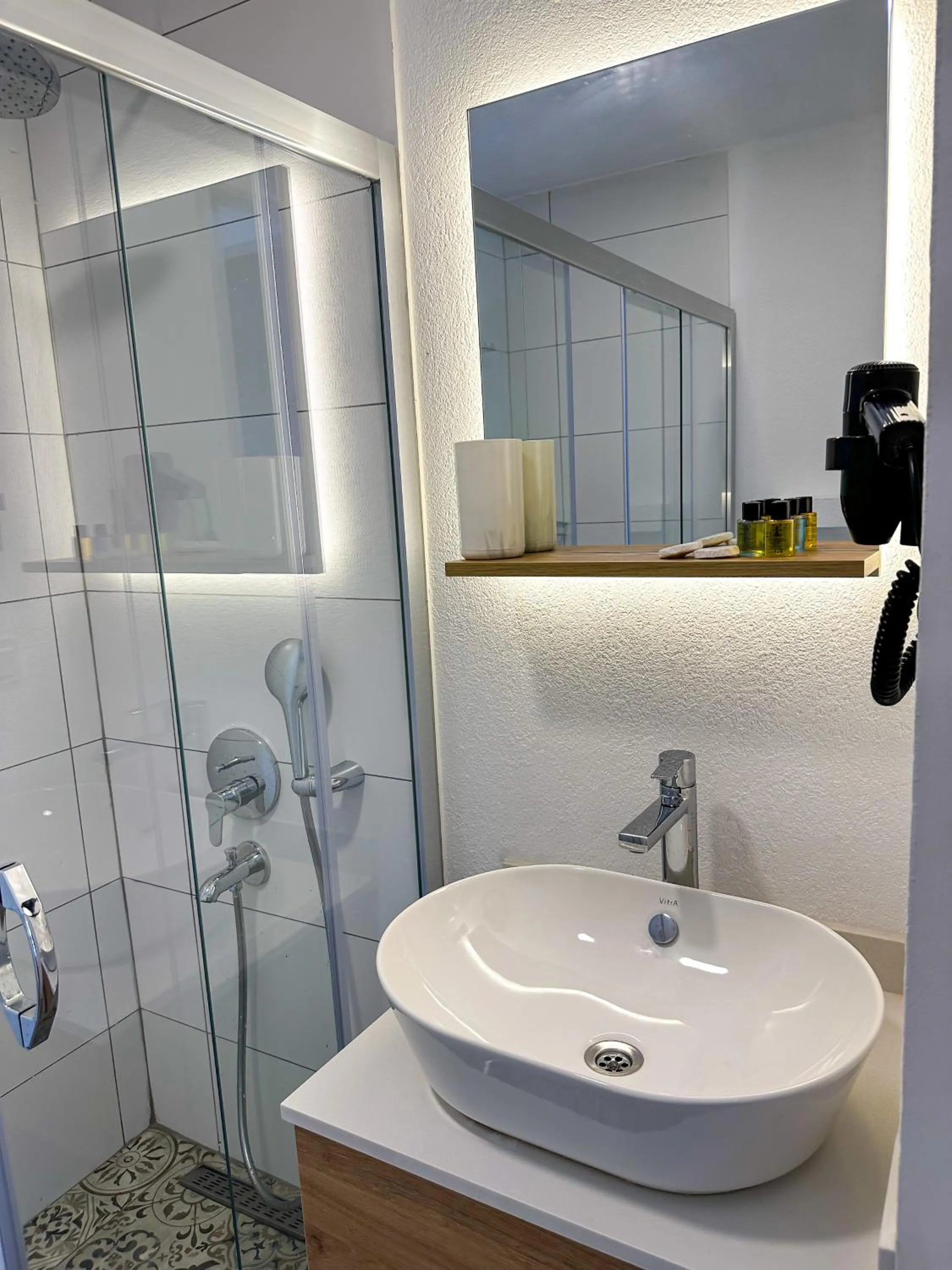 Bathroom in Club Sema Suite Hotel