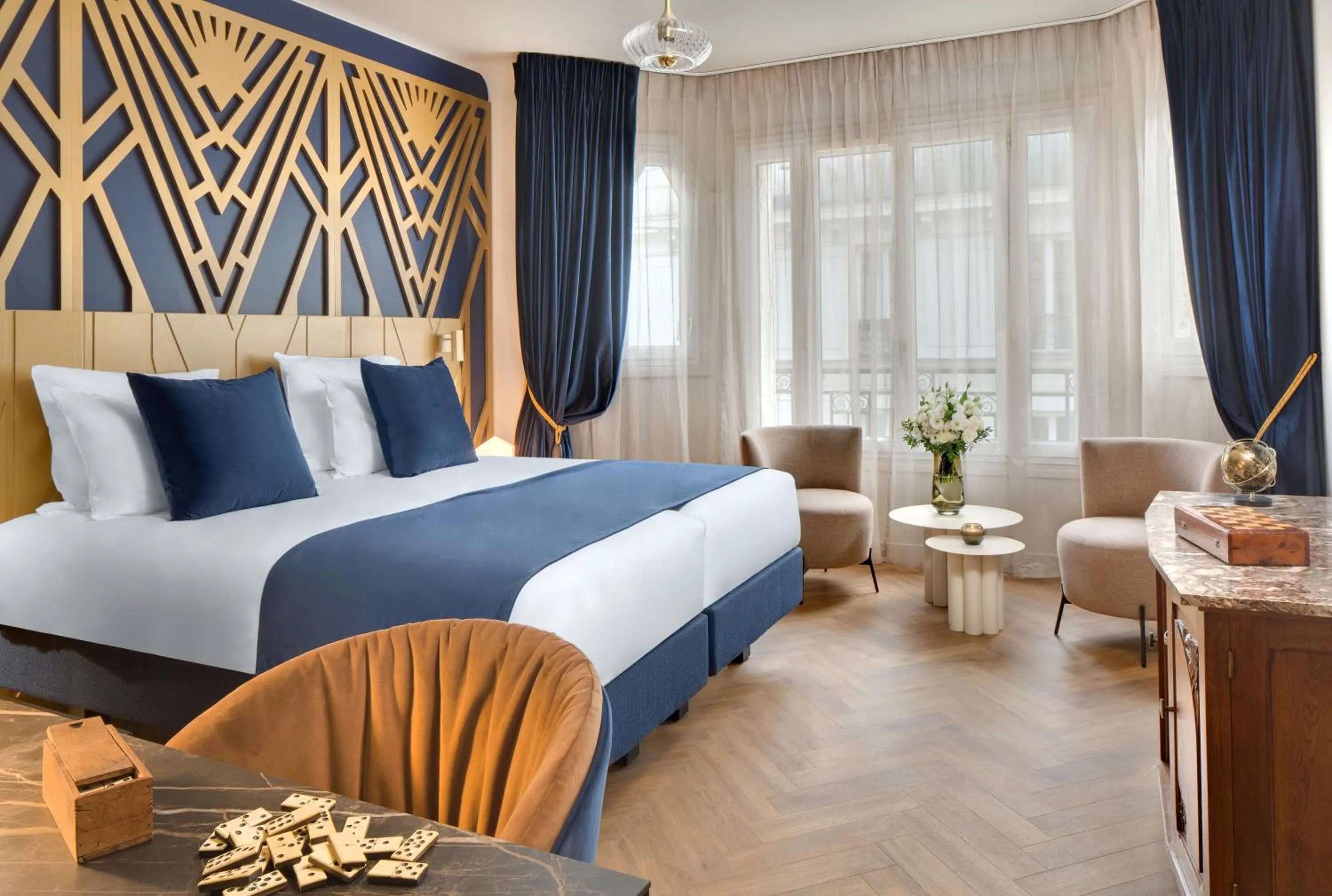 Bed in Hôtel Artemisia Montmartre