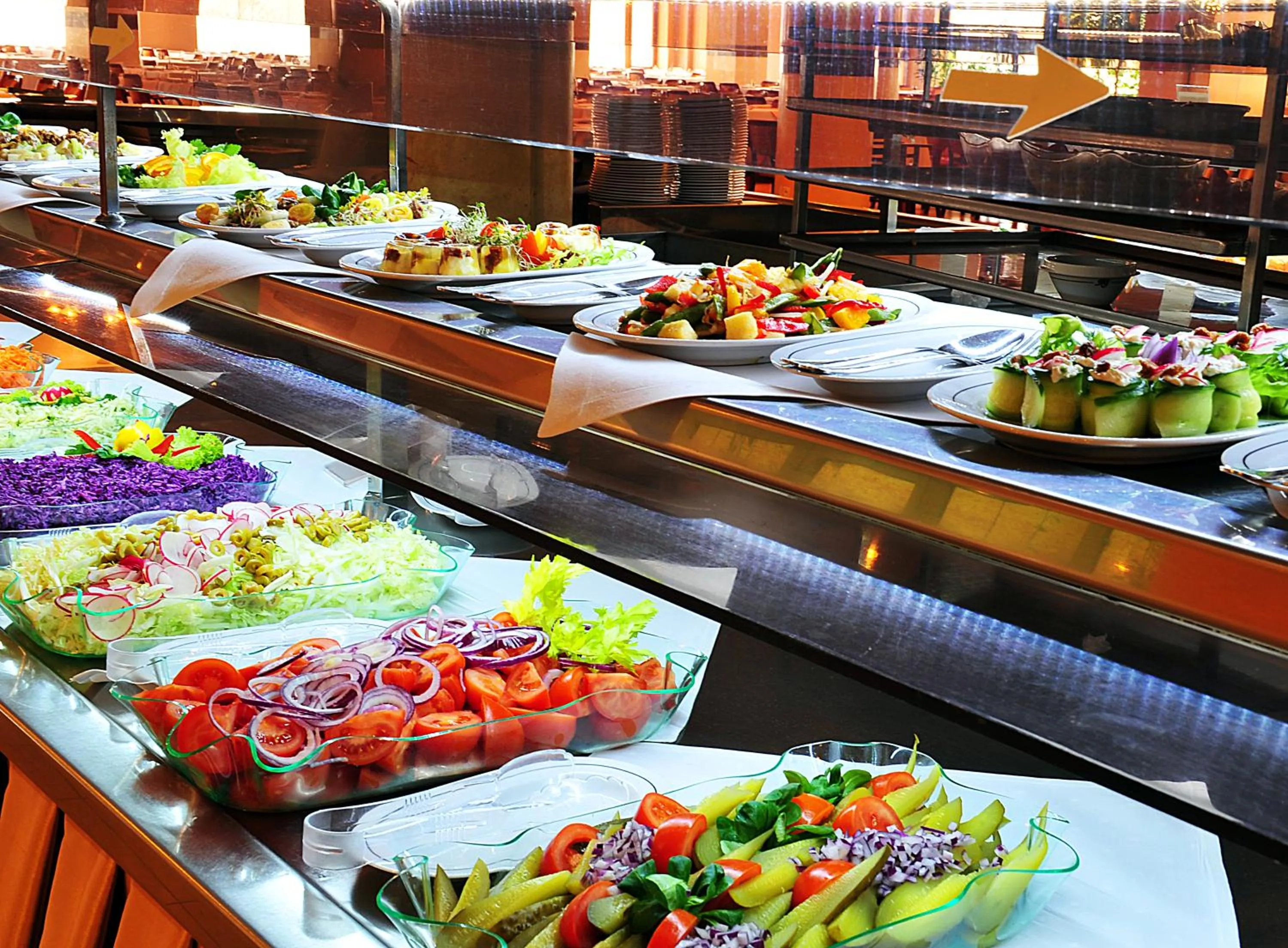 Buffet breakfast in Hotel Gołębiewski Wisła