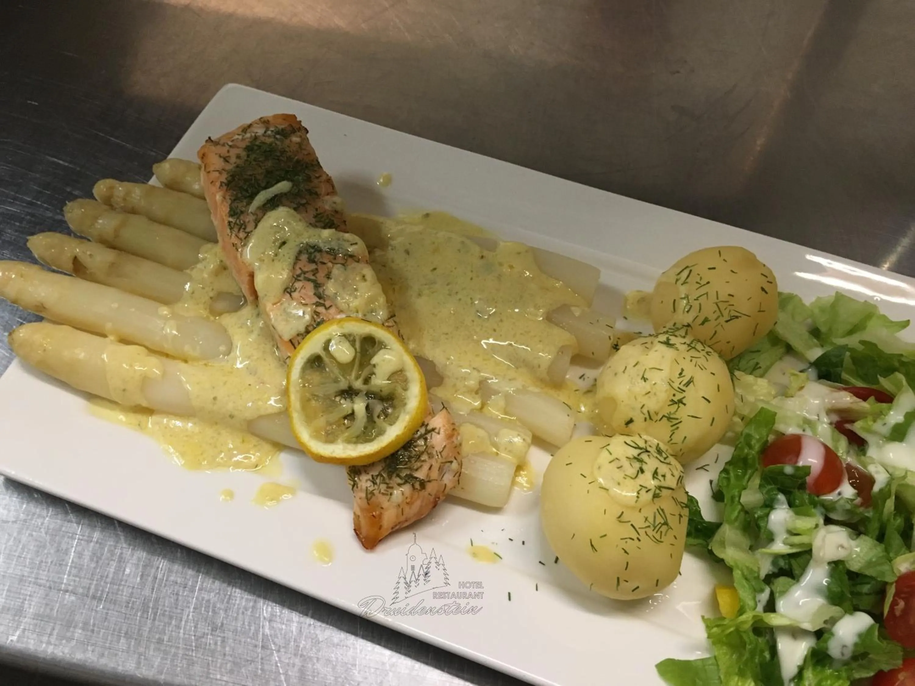 Restaurant/places to eat in Hotel & Restaurant Druidenstein