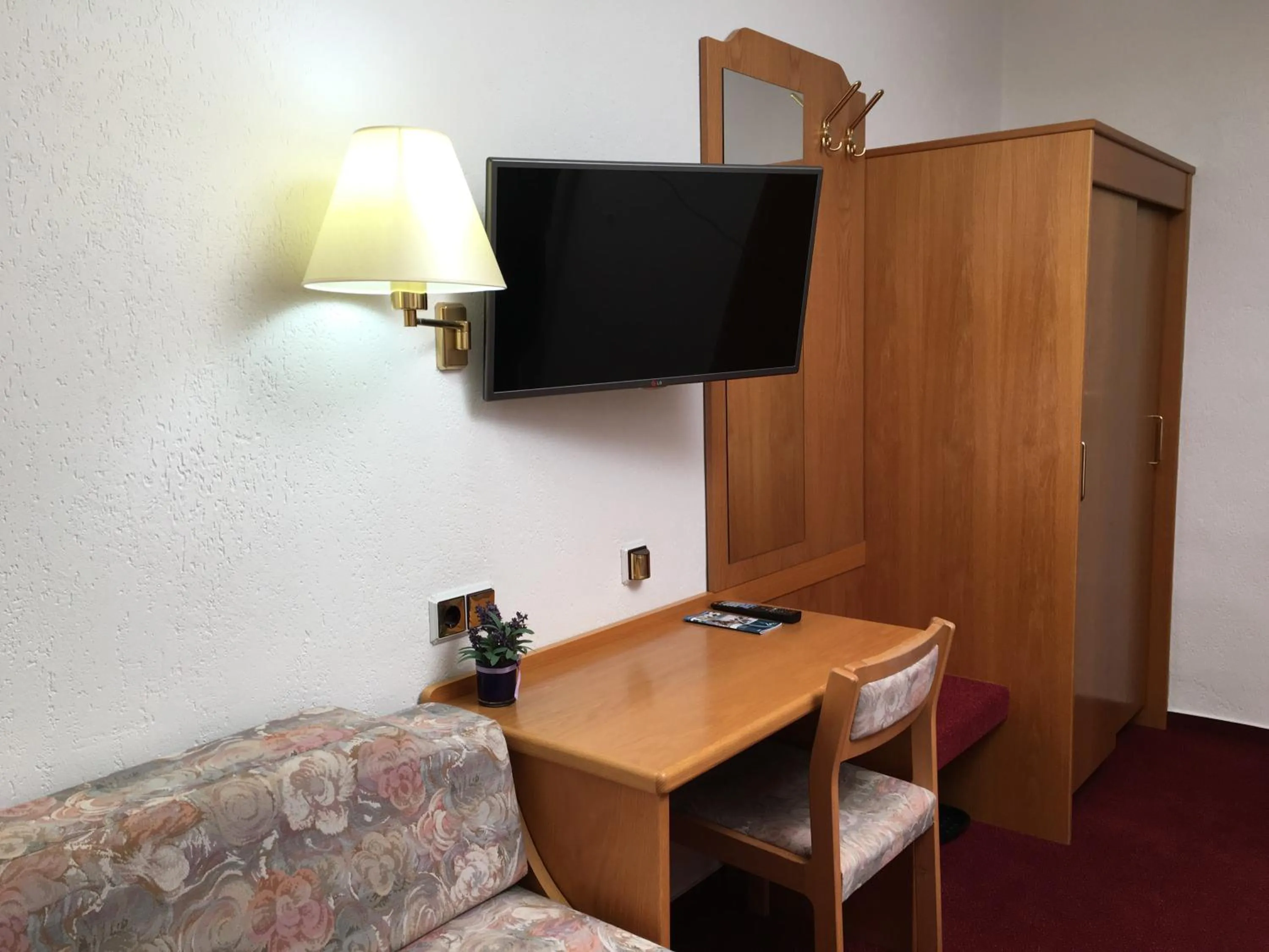 Photo of the whole room in Hotel & Restaurant Druidenstein