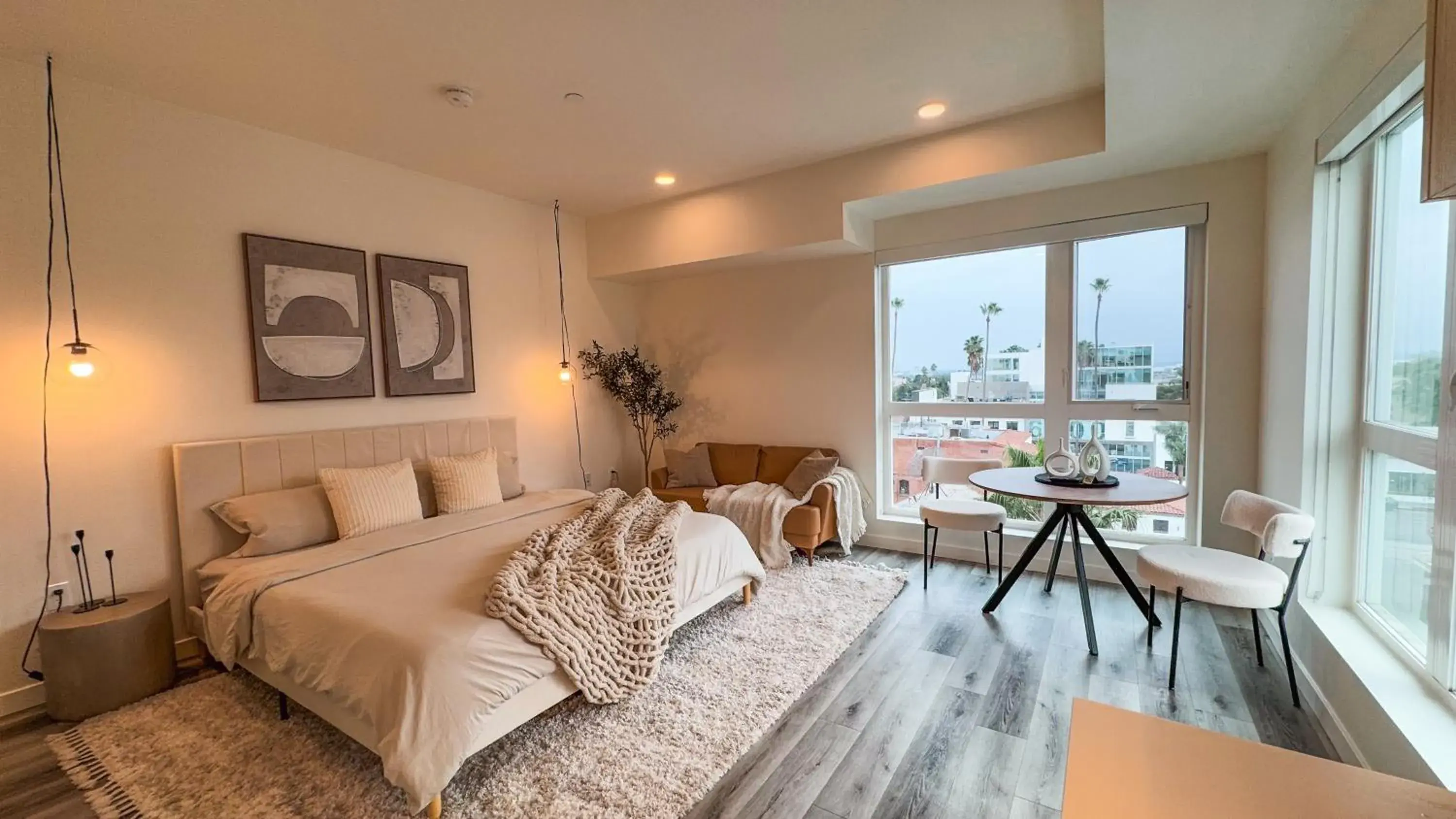 Lovely Studio in heart of Hollywood Lovely Studio in heart of Hollywood