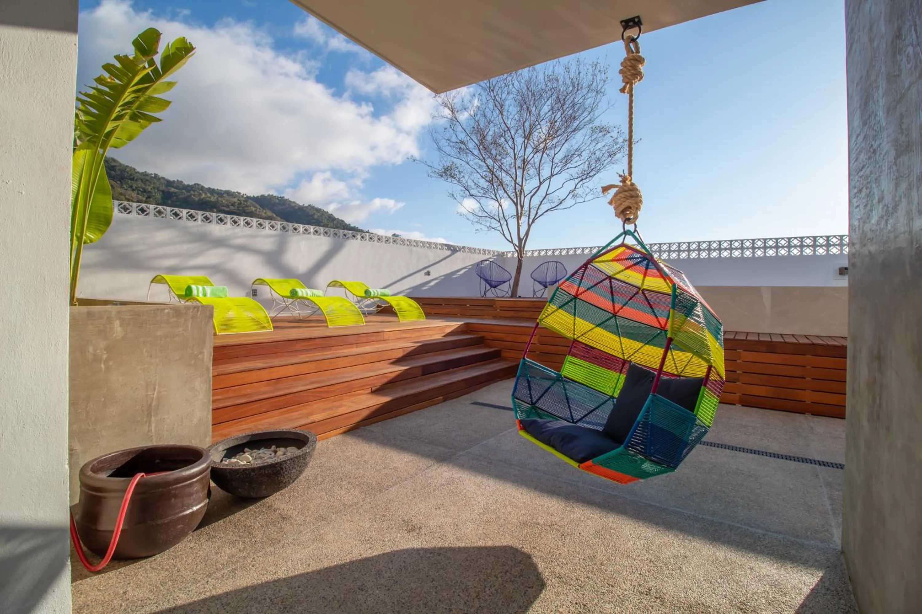 Property building in Cuale