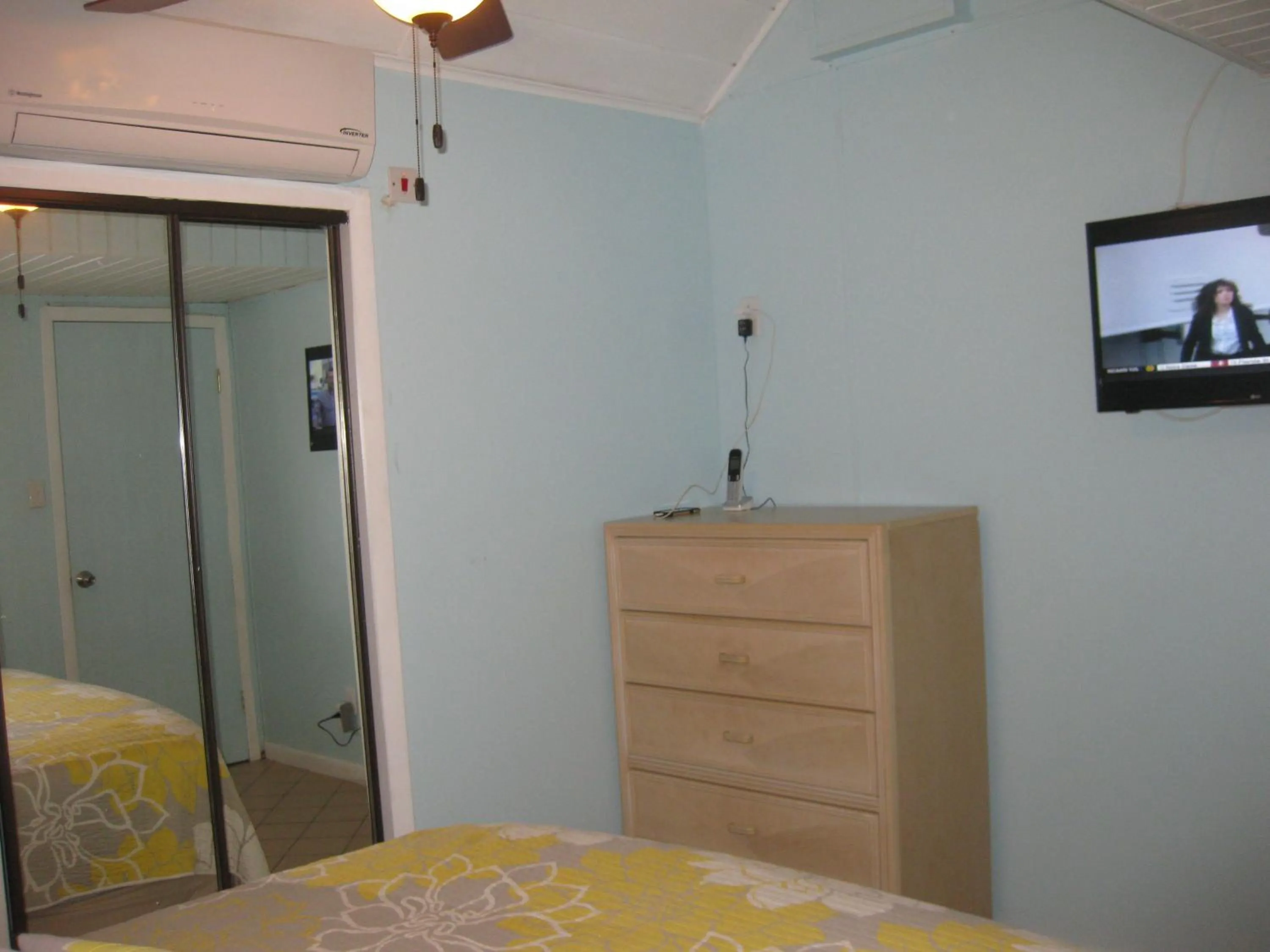 Bedroom, Bed in Sealofts On The Beach