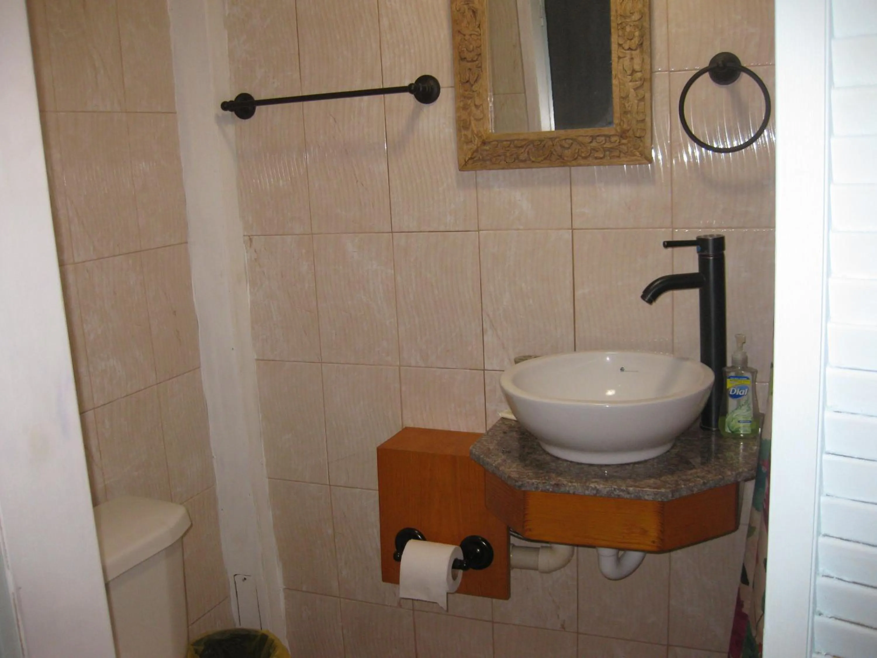 Bathroom in Sealofts On The Beach