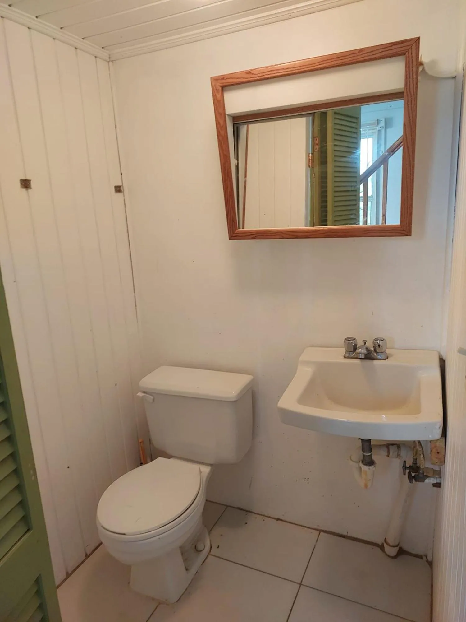 Toilet in Sealofts On The Beach