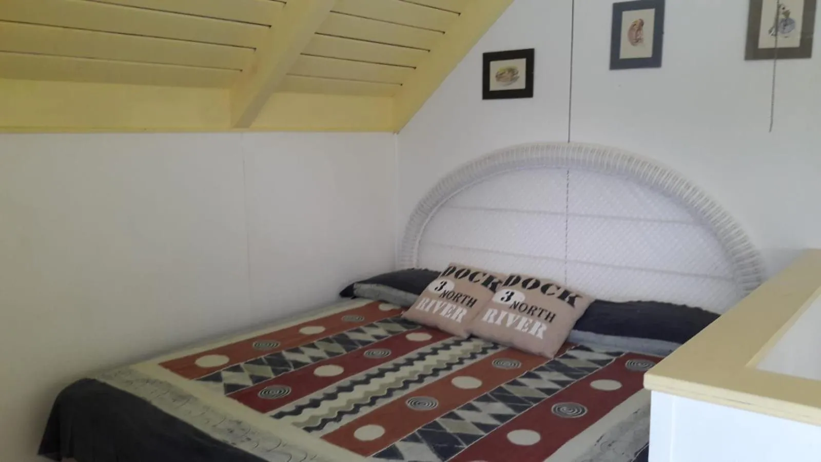 Bedroom, Bed in Sealofts On The Beach