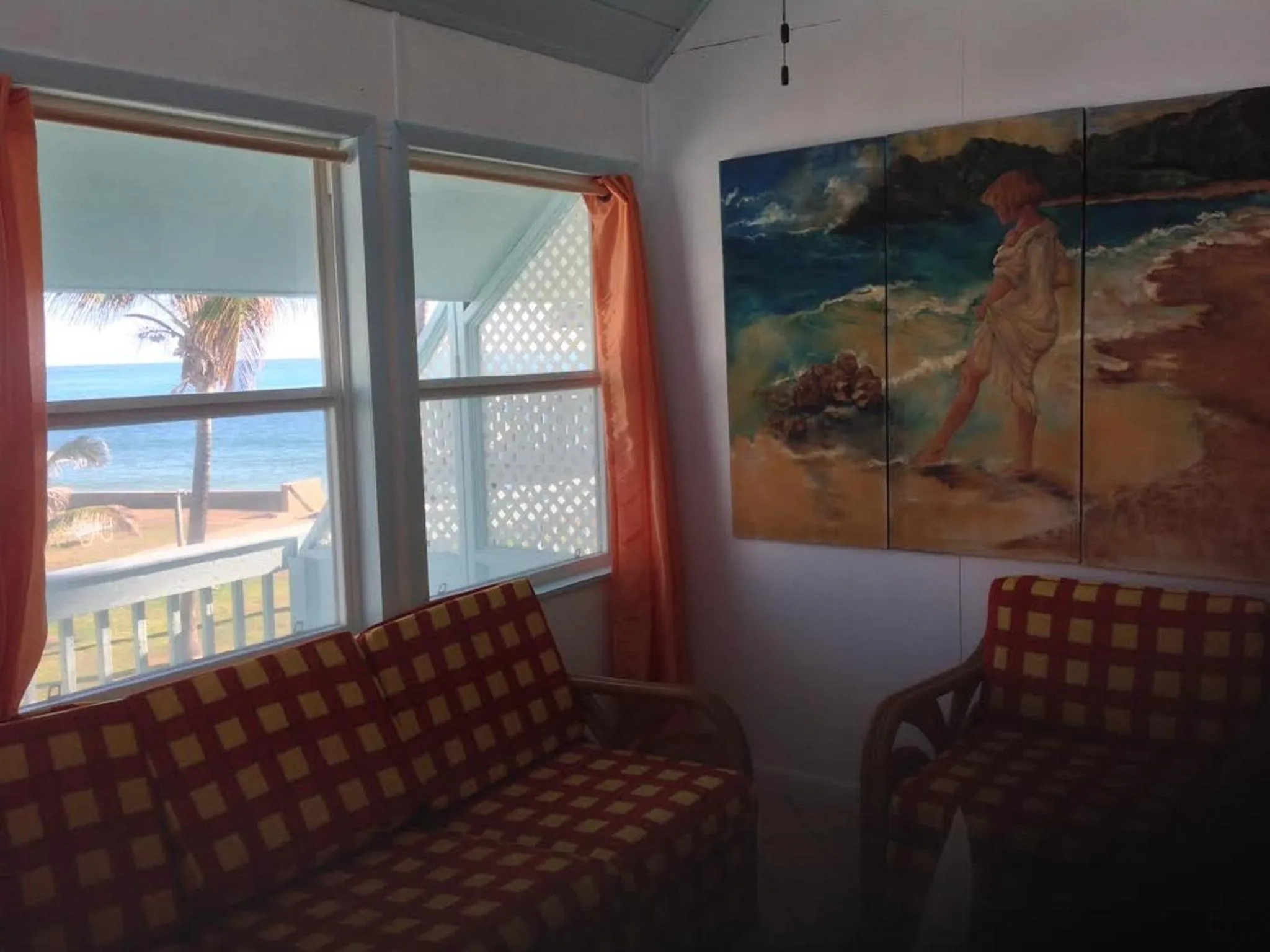 Living room in Sealofts On The Beach
