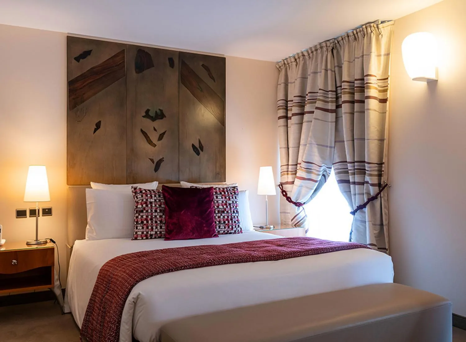 Photo of the whole room, Bed in Hotel & Spa REGENT PETITE FRANCE